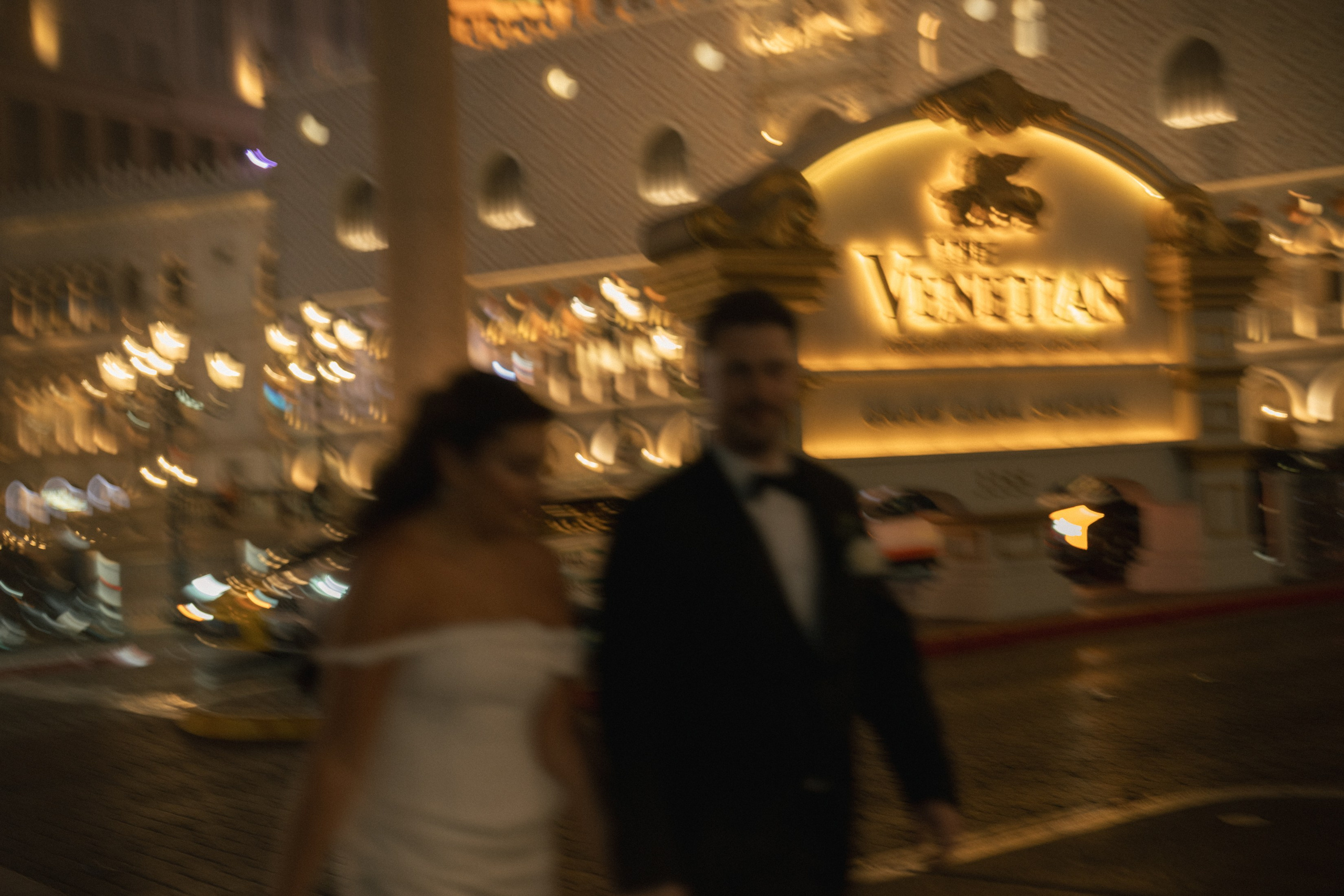 Amy&Alex. Wedding & elopement photographer Viktoriya Kravtsov. Las Vegas