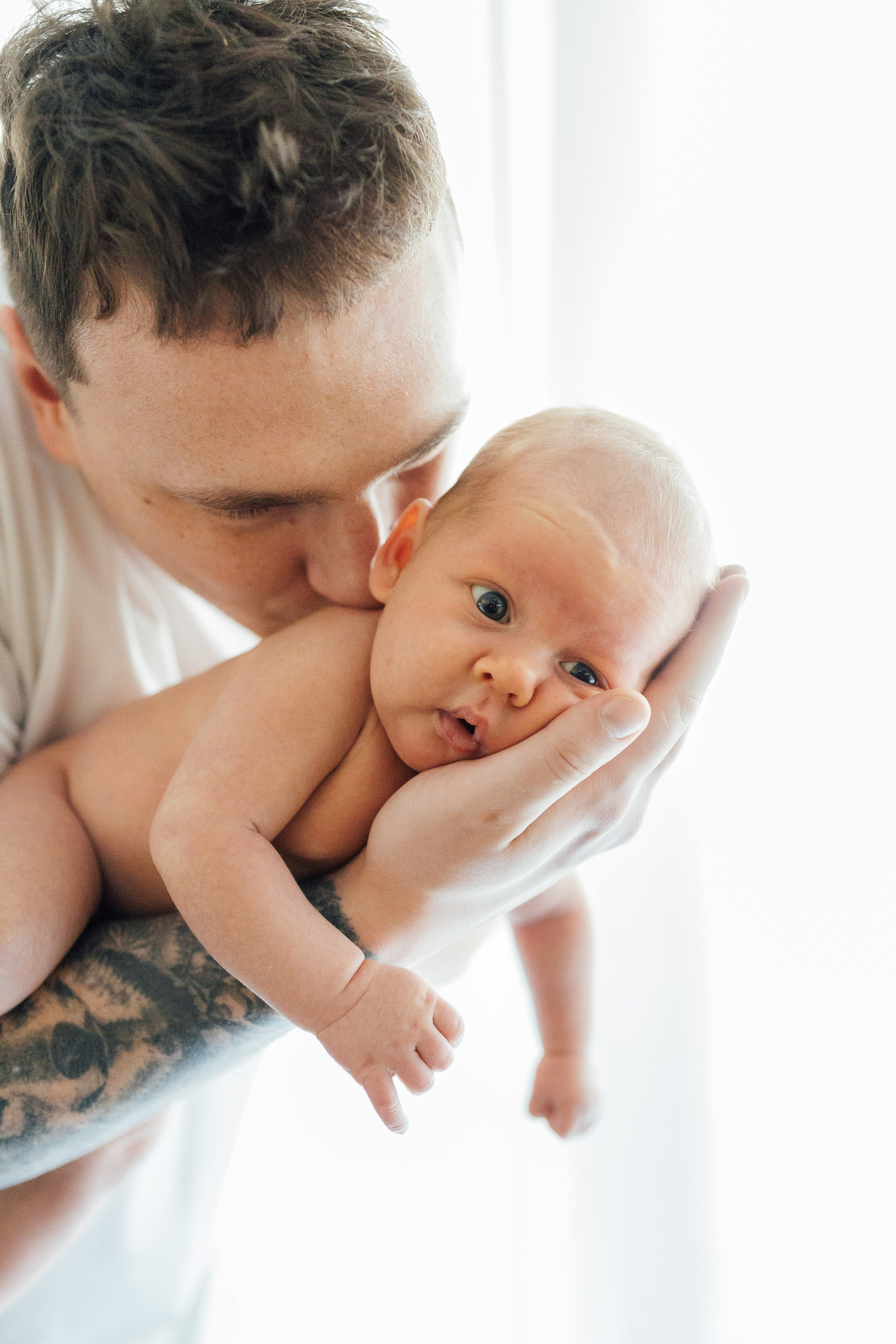 Newborn Home Photo Session. Maternity, newborn photographer in the Bay Area|Iryna Rakivnenko