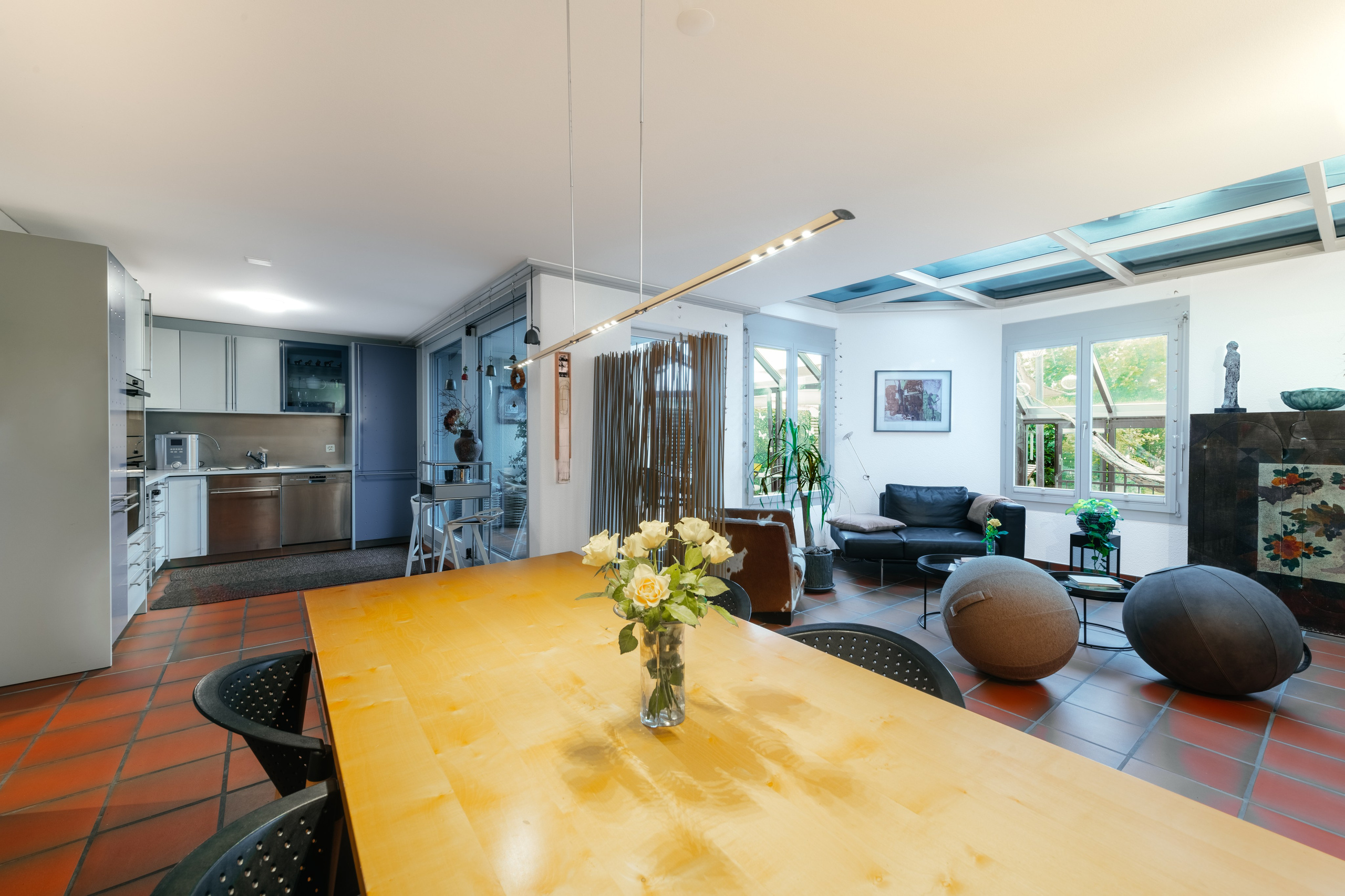 Einfamilienhaus, NEUDORF, Kt. LUZERN. Hallo! Ich bin Elena und arbeite als Immobilienfotografin