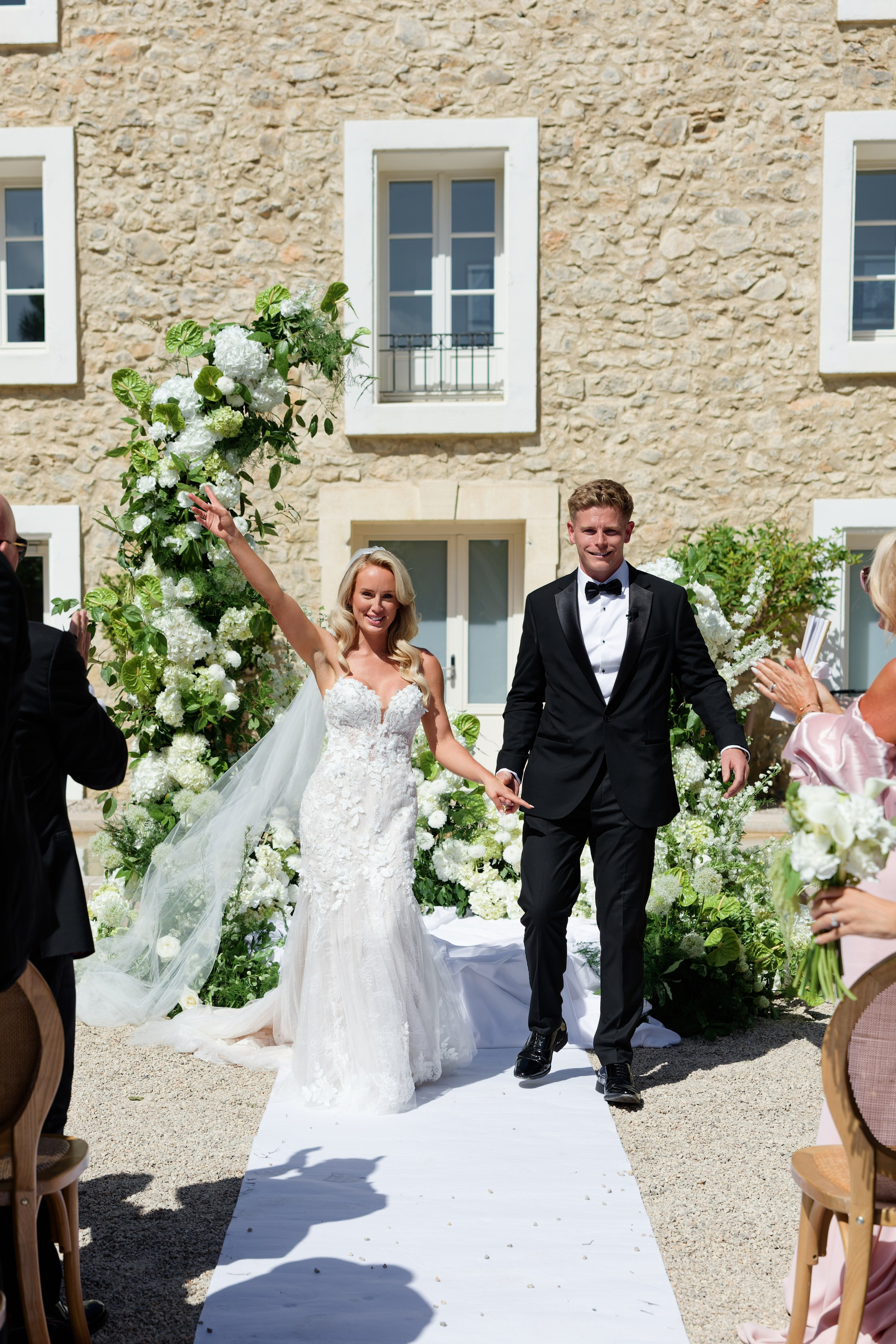 Wedding at Château L’Hospitalet in Narbonne, France. Destination Wedding Photographer — Nikita Burtsev