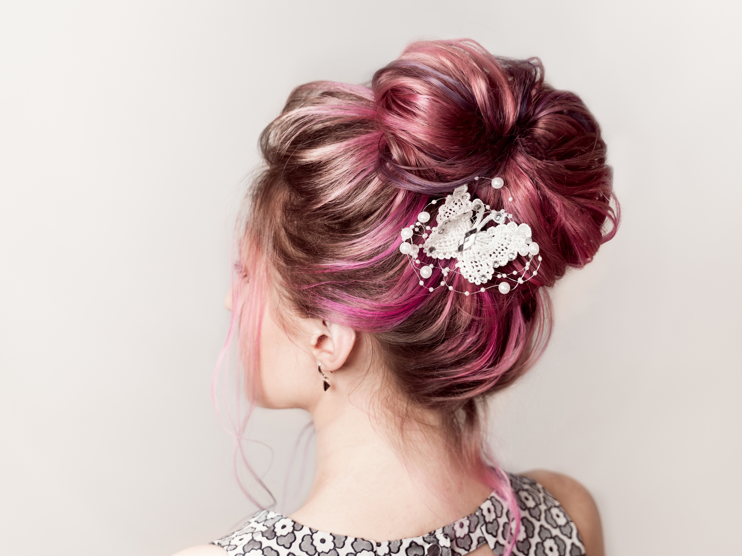 Wedding Hairstyle. DiaBeauty | Makeup and Hairstyle Barcelona, Castelldefels, Sitges