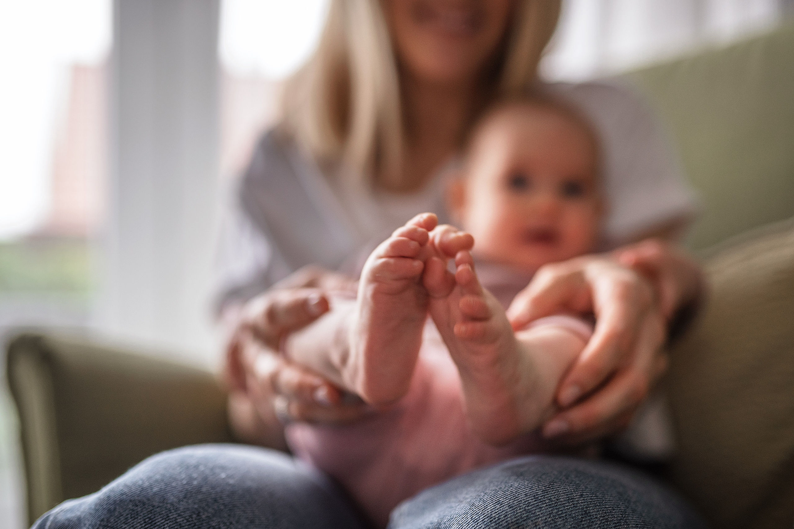 Mama Alexandra mir kleine Elle. Familienfotograf, Hochzeitsfotograf in Hamburg und Umgebung
