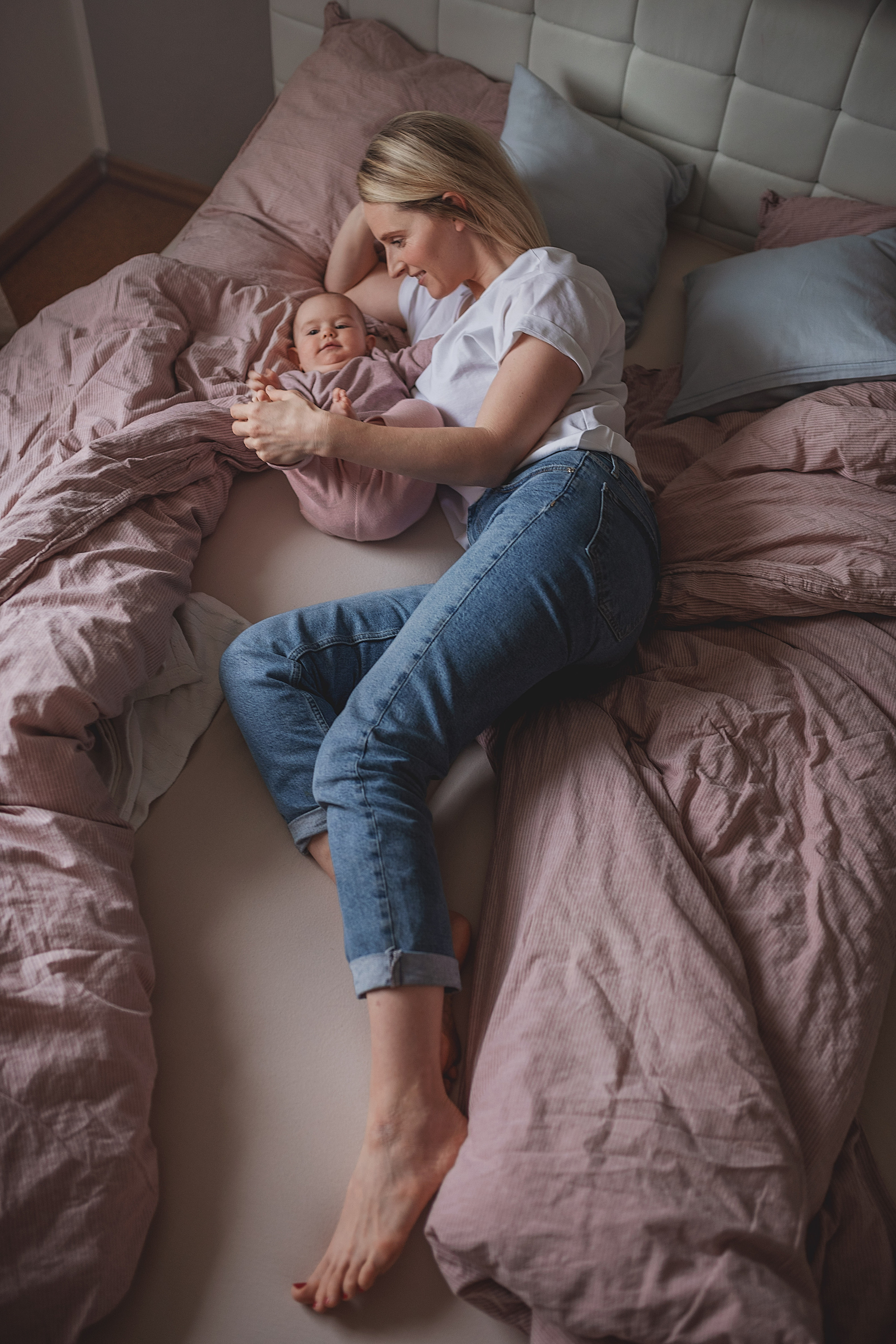 Mama Alexandra mir kleine Elle. Familienfotograf, Hochzeitsfotograf in Hamburg und Umgebung