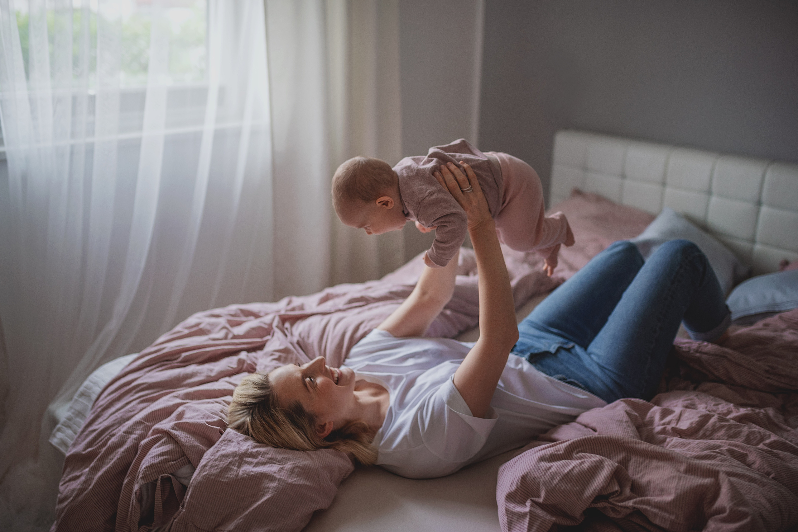 Mama Alexandra mir kleine Elle. Familienfotograf, Hochzeitsfotograf in Hamburg und Umgebung