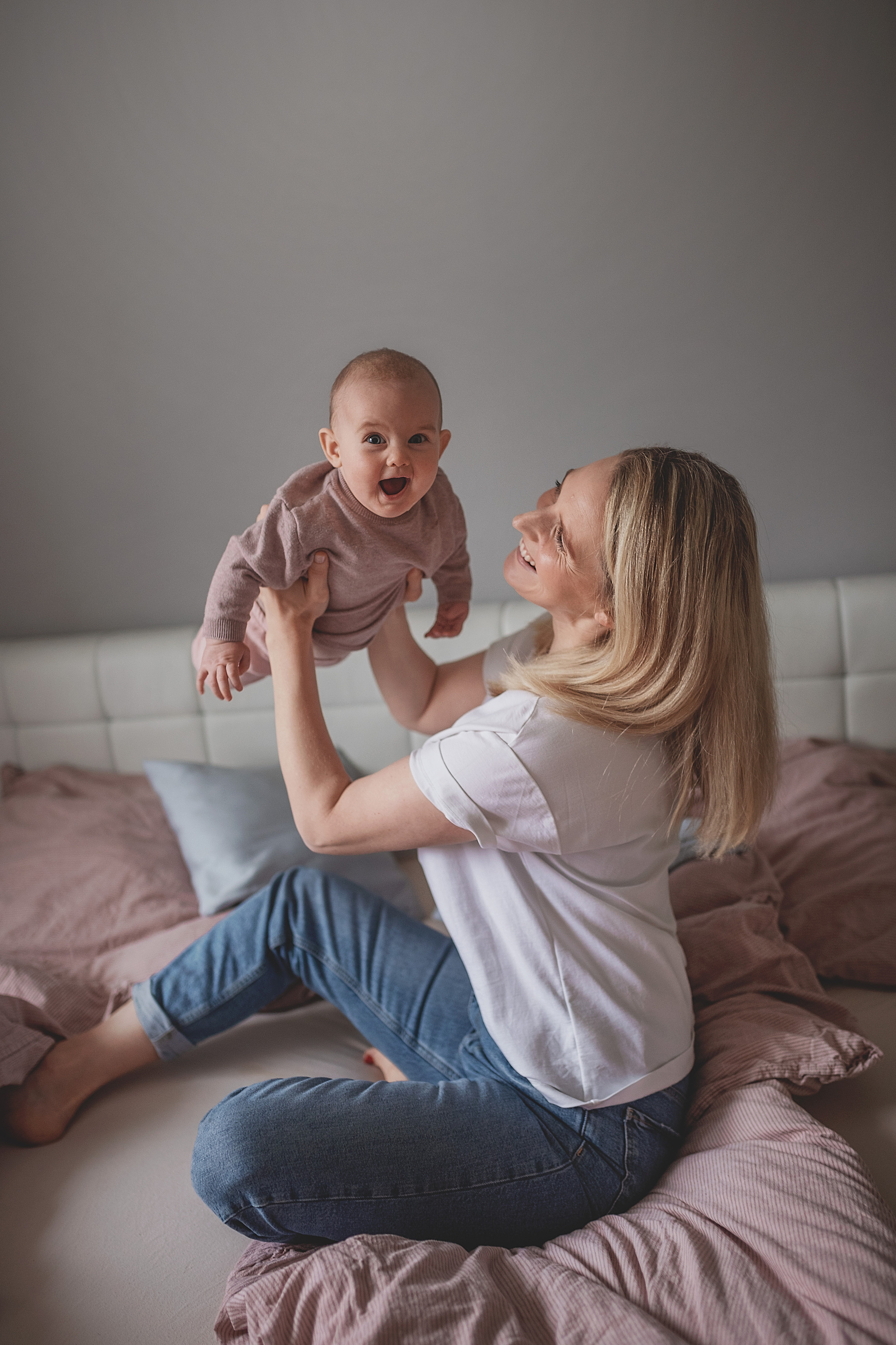 Mama Alexandra mir kleine Elle. Familienfotograf, Hochzeitsfotograf in Hamburg und Umgebung