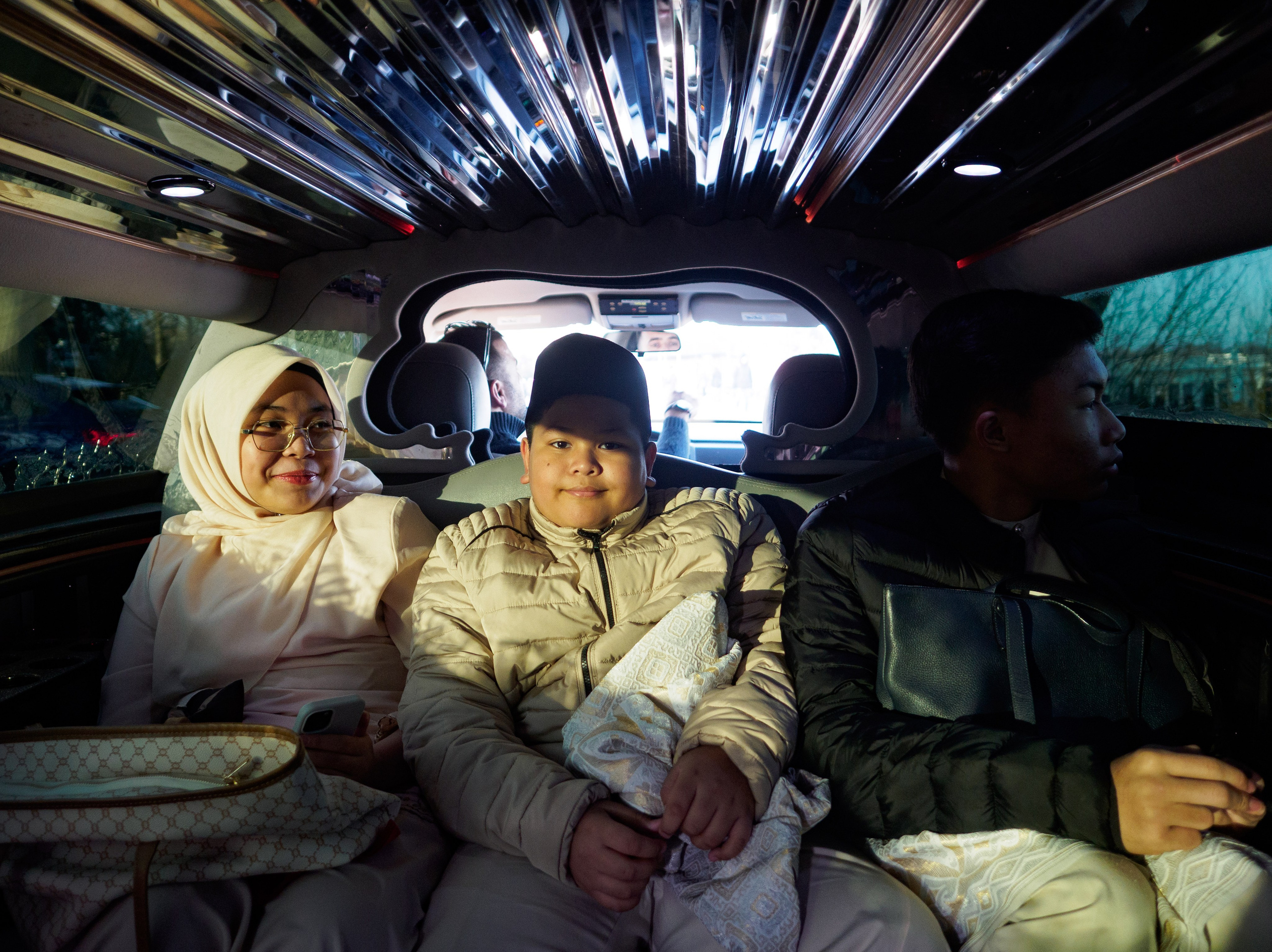 Hochzeitsfotografie in der Zentralmoschee Hamburg | Interkulturelle Harmonie & Architektonische Schönheit. Hochzeitsfotograf und Hochzeitsvideograf aus Hamburg | Roka21Film