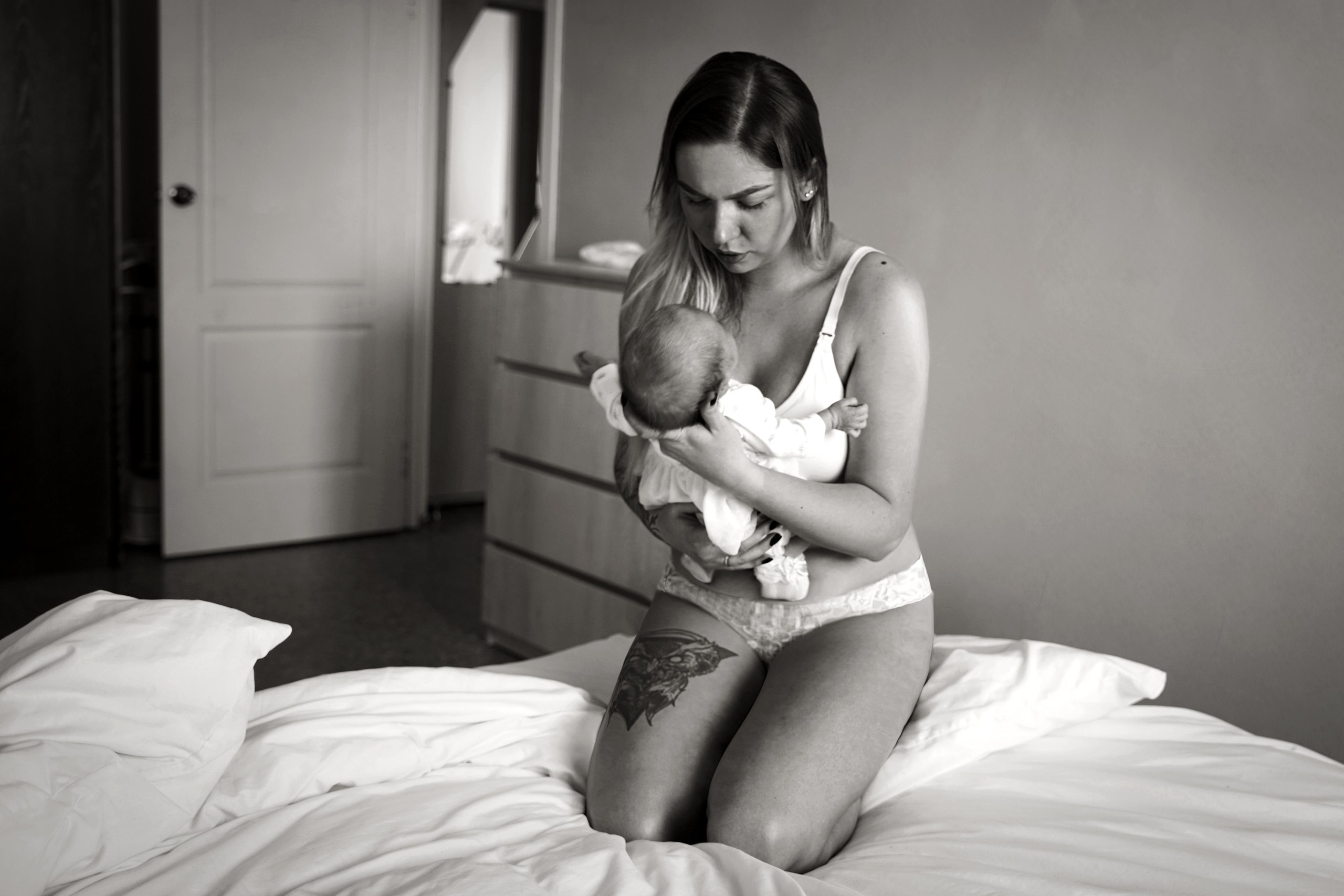 First month at home. Photographer in Barcelona Spain Zhanna Zakharchenko