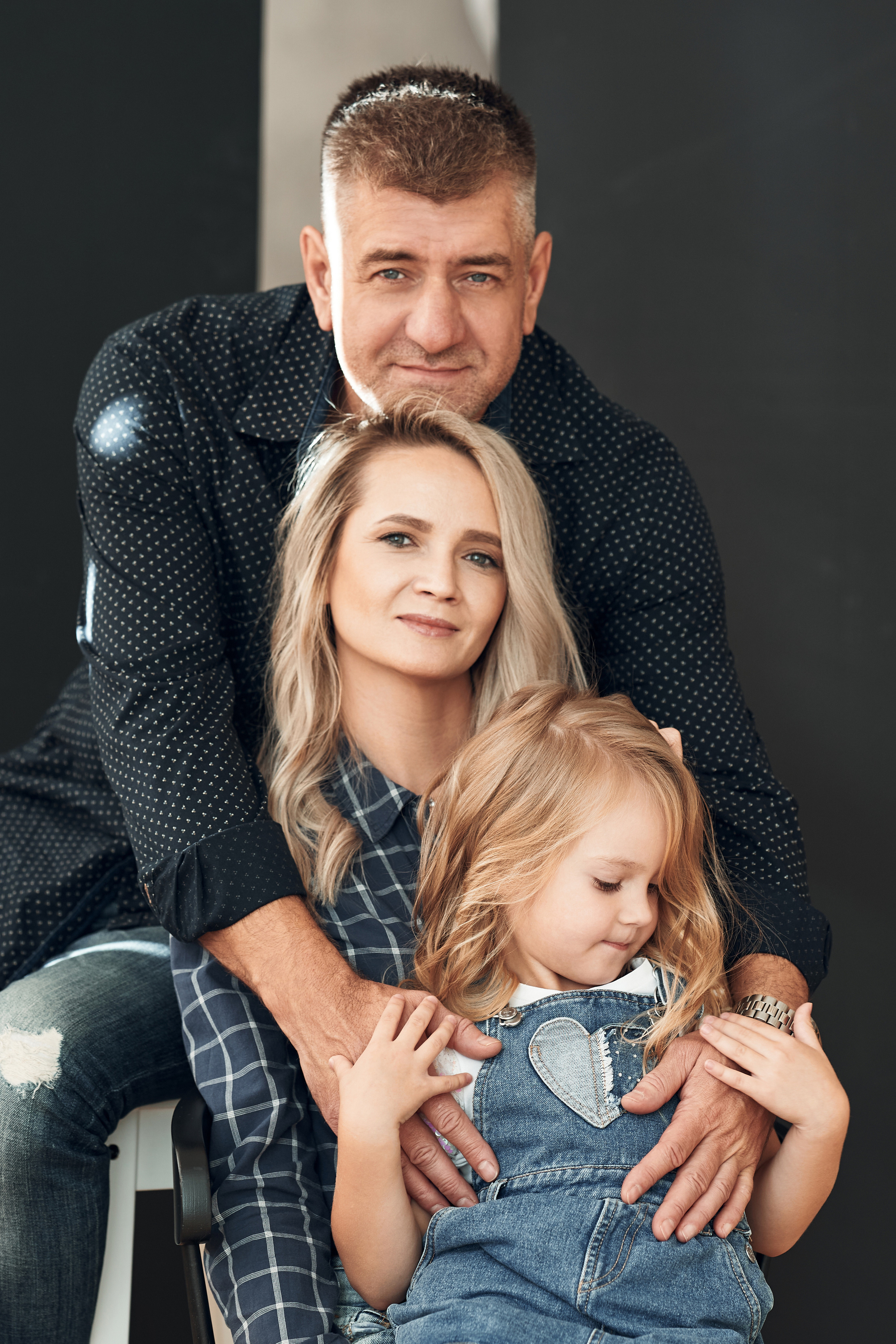 Солнечное счастье. Сергей, Ольга и МАРУСЯ))). Фотограф в Барселоне Жанна Захарченко