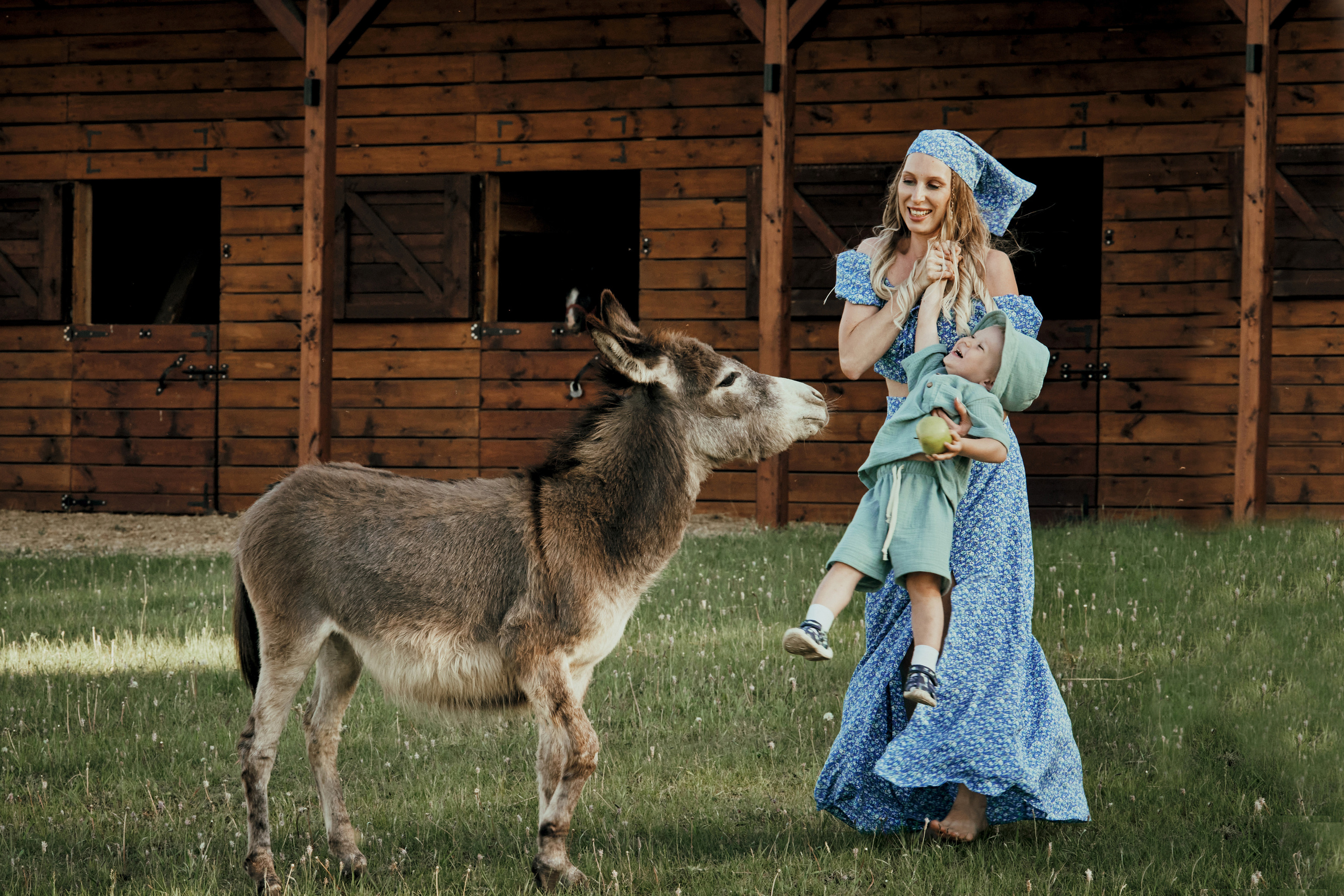 Зелёное яблоко. Фотограф в Барселоне Жанна Захарченко