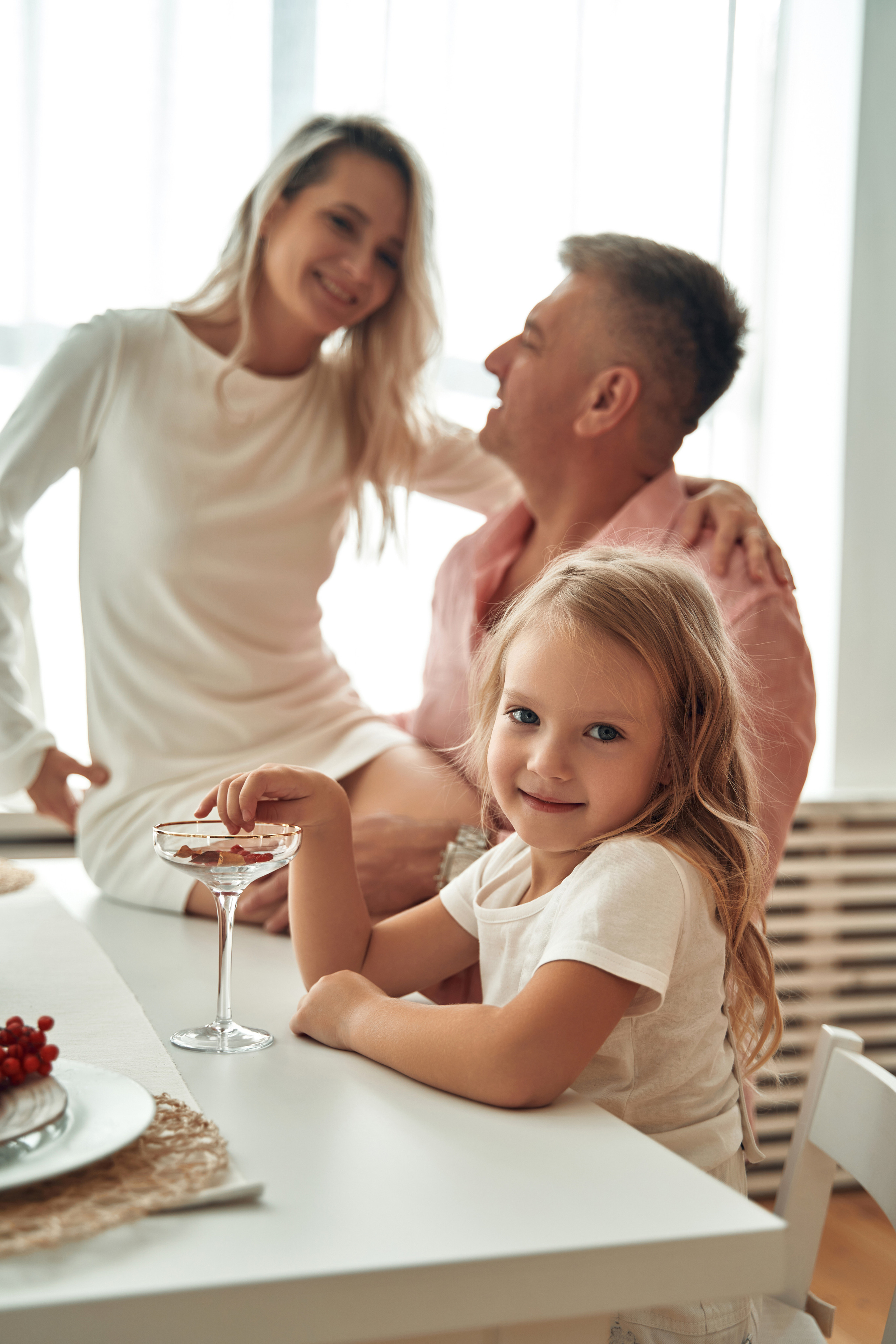 Солнечное счастье. Сергей, Ольга и МАРУСЯ))). Фотограф в Барселоне Жанна Захарченко