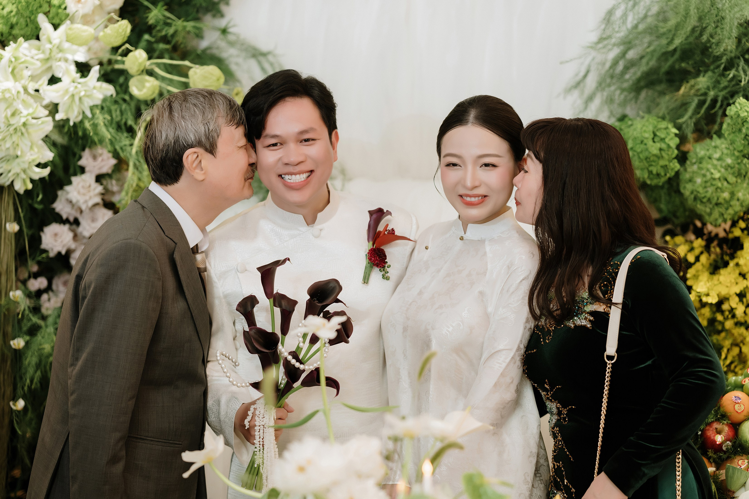 Engagement | NHI + LUAN & LINH + QUY. Saigon Wedding Present | Art Beyond Moments