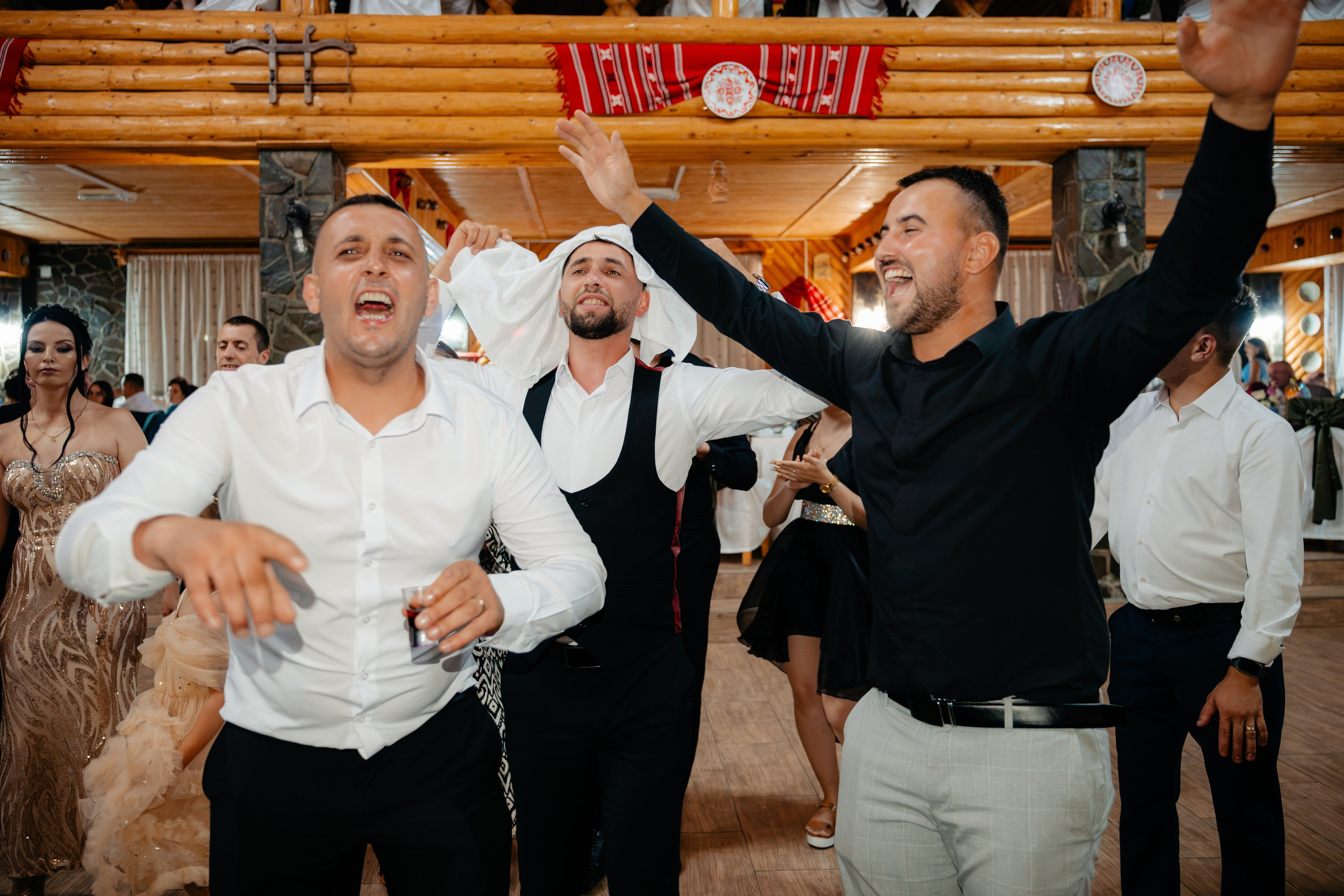 Bianca & Rǎzvan | Nuntǎ. Georgian Simion | Fotograf Profesionist Nuntă & Evenimente