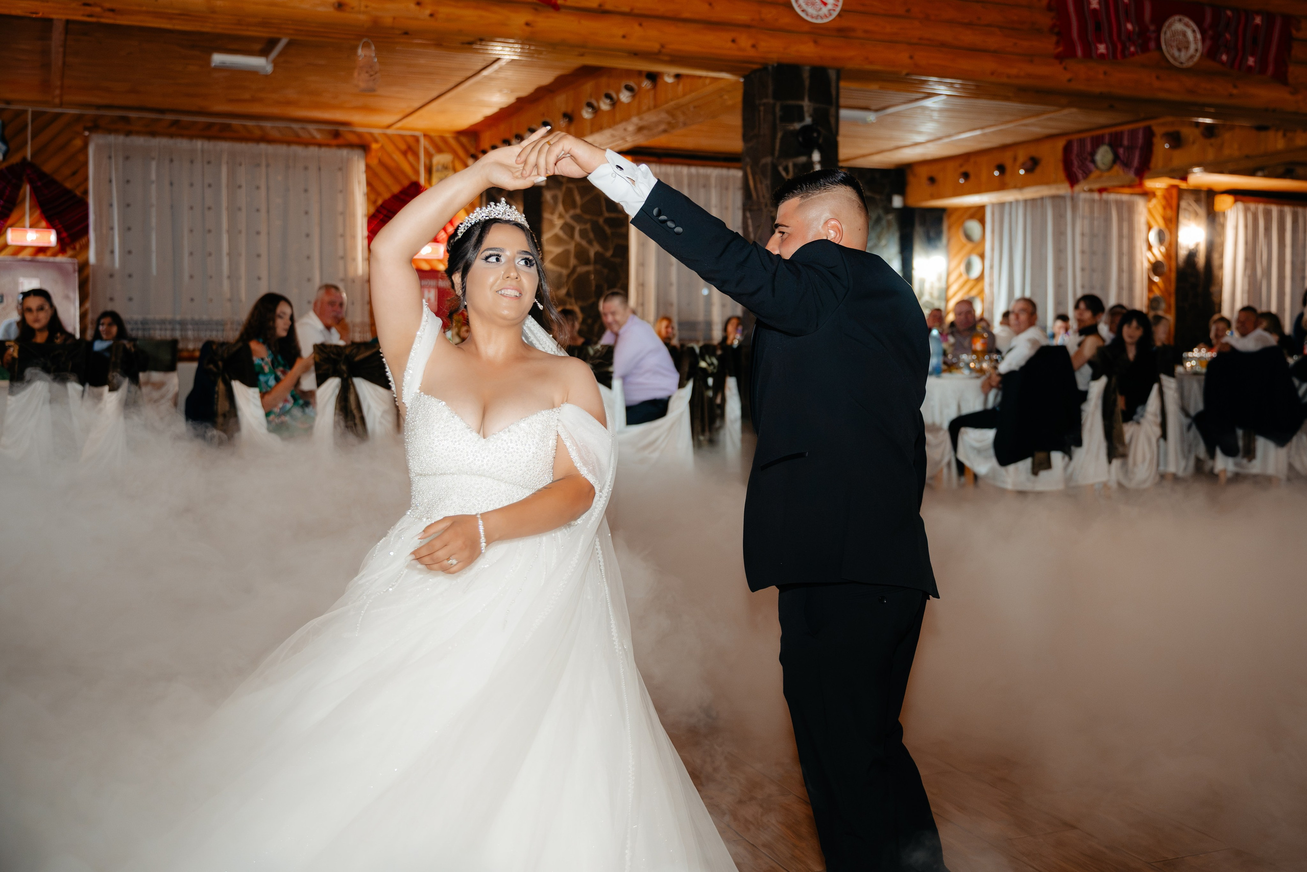 Bianca & Rǎzvan | Nuntǎ. Georgian Simion | Fotograf Profesionist Nuntă & Evenimente