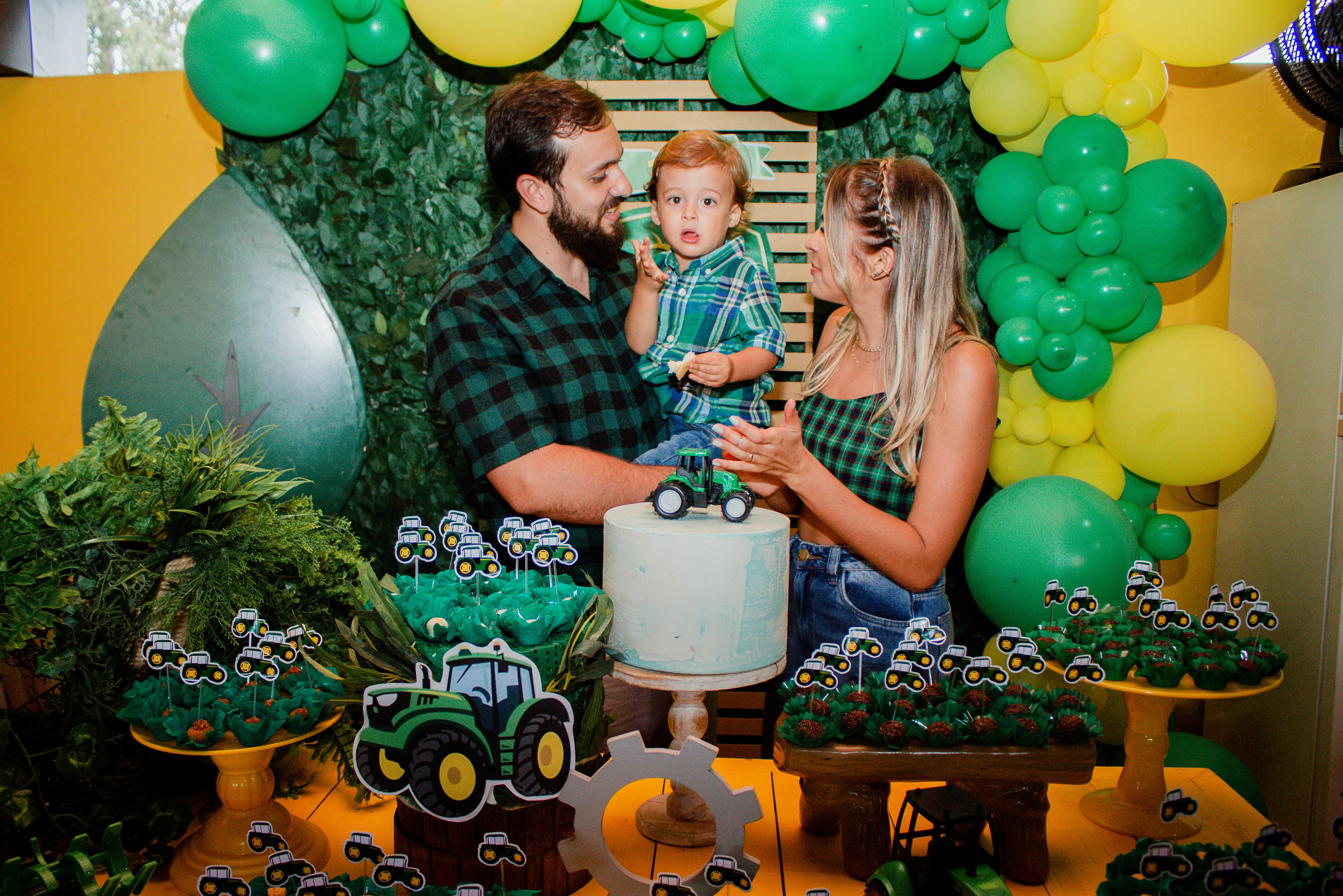 Fotografia de Aniversário Infantil em Holambra – Theo, 2 anos | Joyce Maria. Joyce Maria Fotografia | Fotógrafa em Holambra