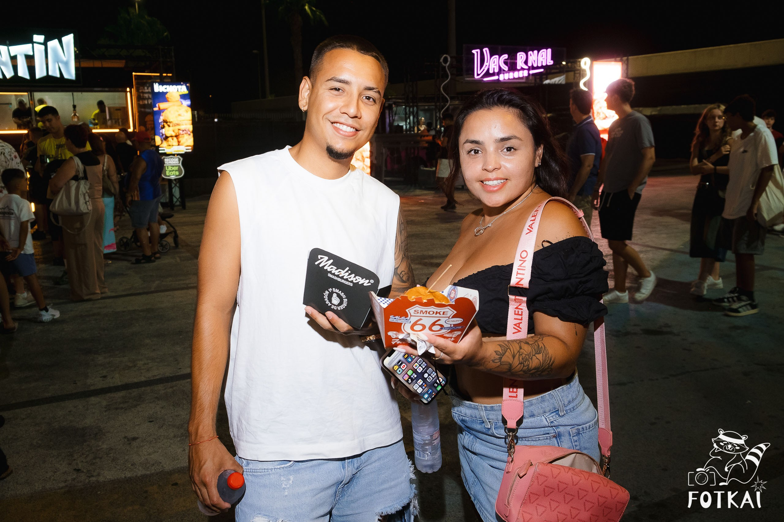 The Champions Burger en Torrevieja: Reportaje fotográfico 22.08.25 | FOTKAI