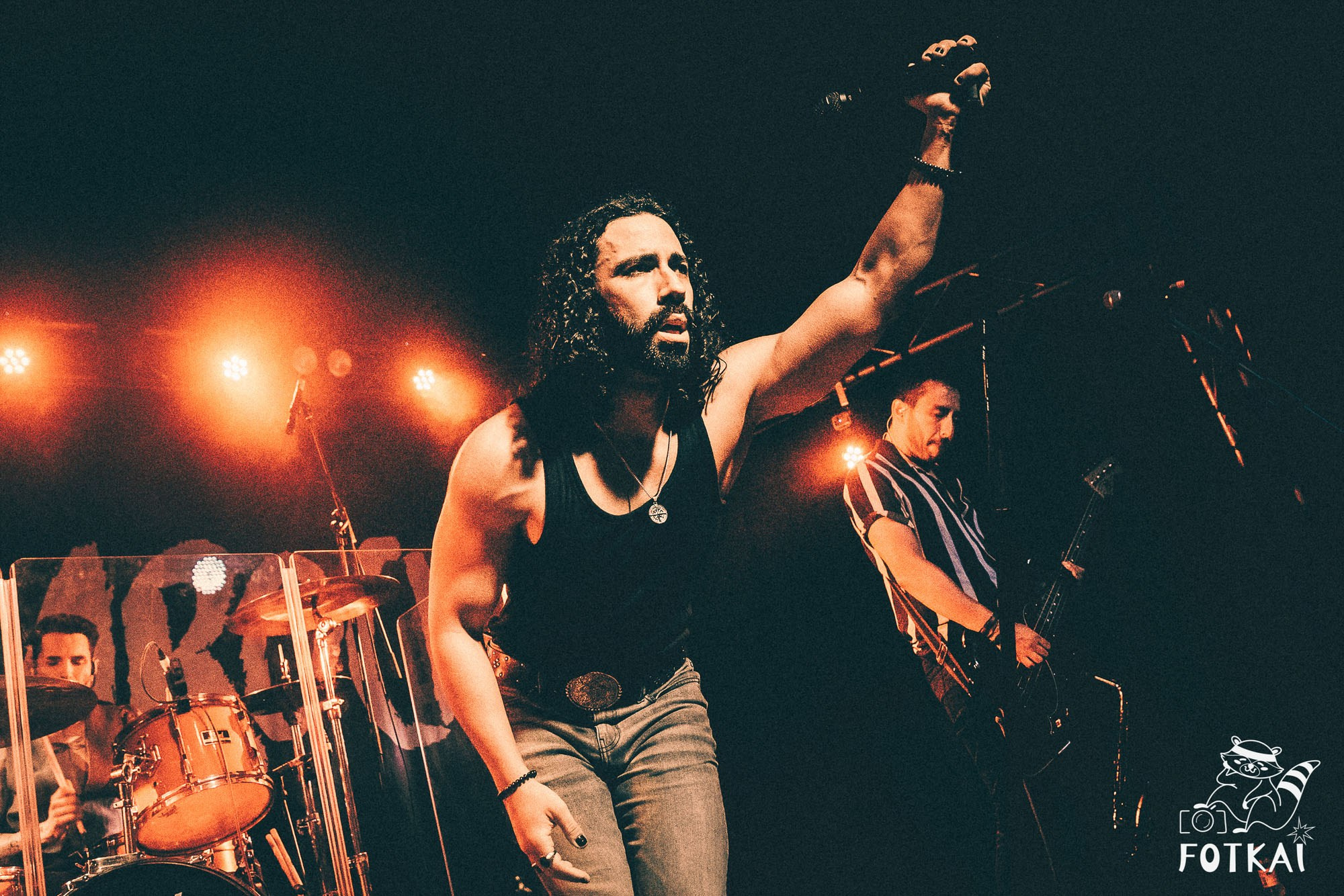 DENISDENIS — reportaje fotográfico del concierto en la Sala Marearock (Alicante) | FOTKAI