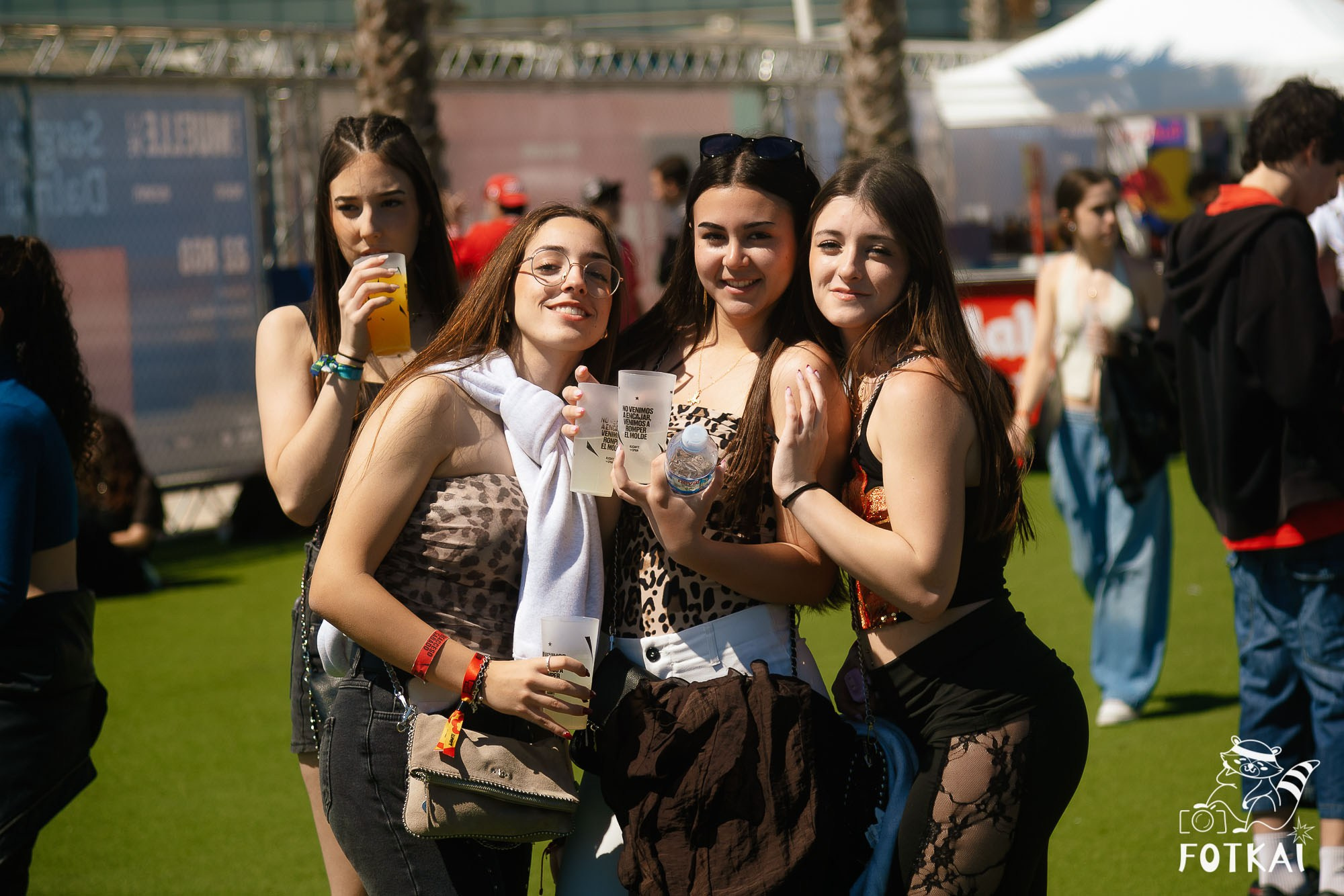 Costa Sonora 2026 Alicante Day 2 Photos — Search Yourself, Friends and Festival People | FOTKAI