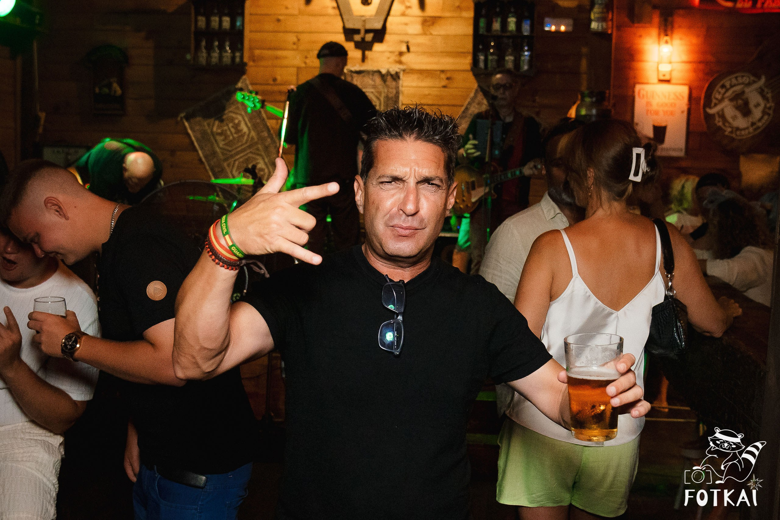 El Paso Rock Bar Torrevieja: Reportaje fotográfico 01.08.25 | FOTKAI