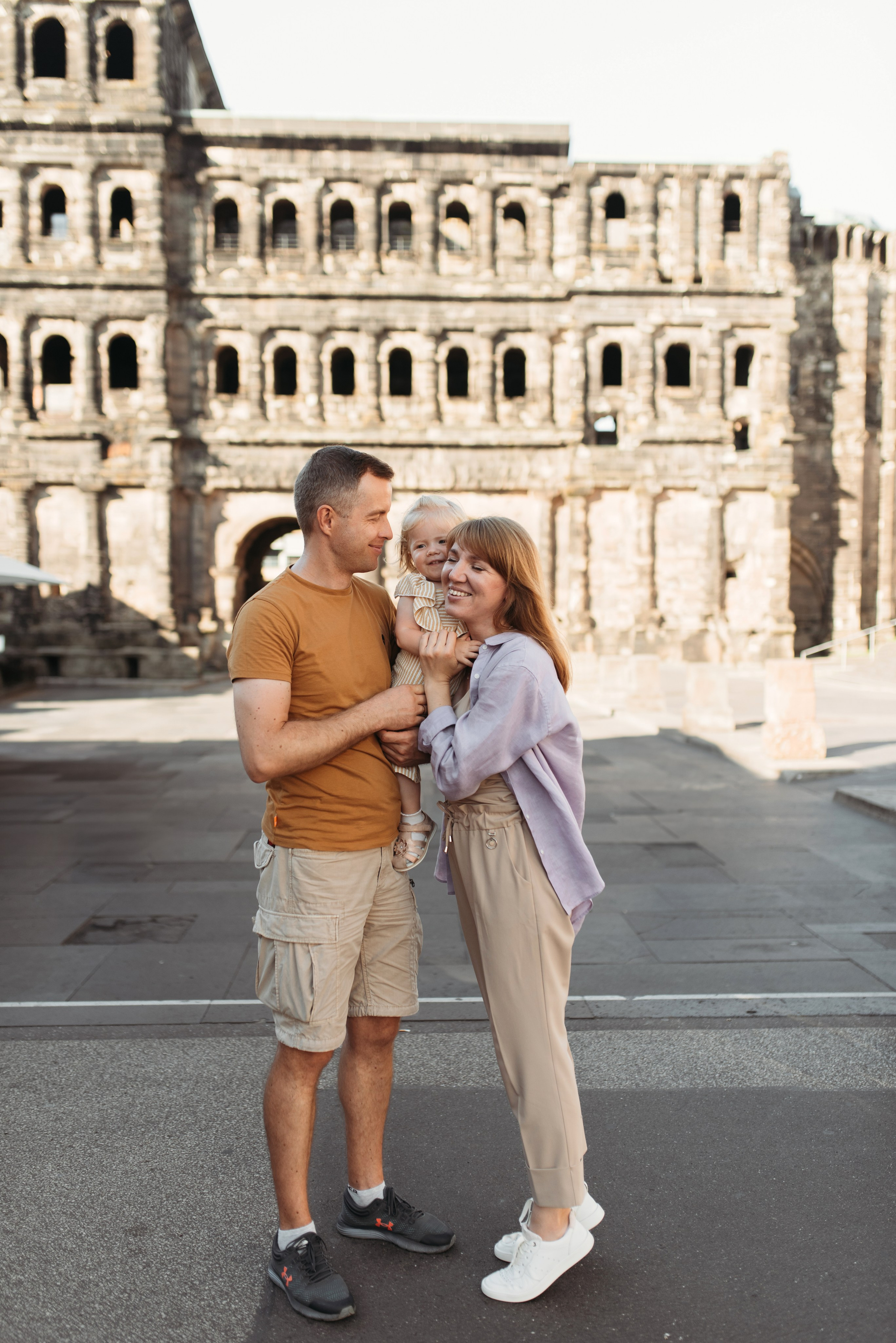 Trier. Familien- und Hochzeitsfotografin. Ich arbeite in Koblenz und Rheinlan