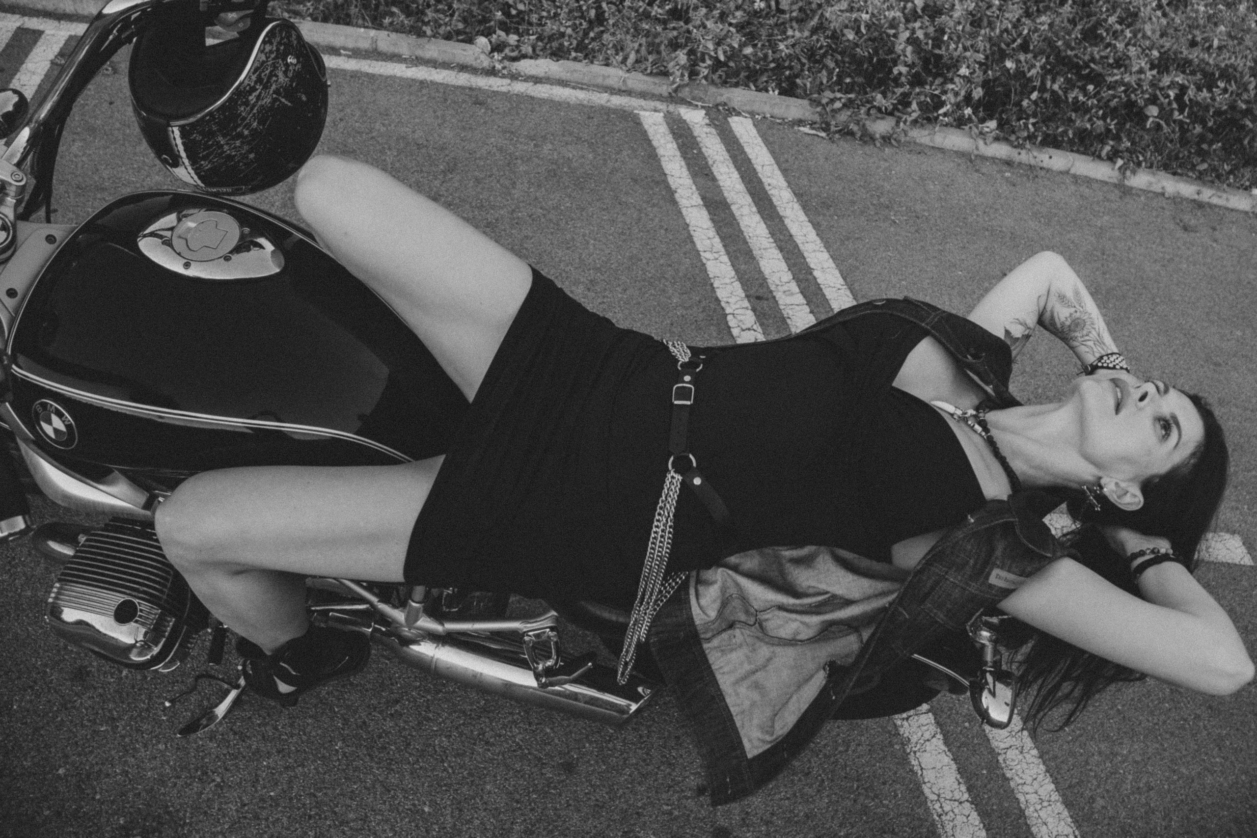 Фотосессия пары на мотоцикле. Профессиональная фотосъемка в Калафелле — Елена Медведева