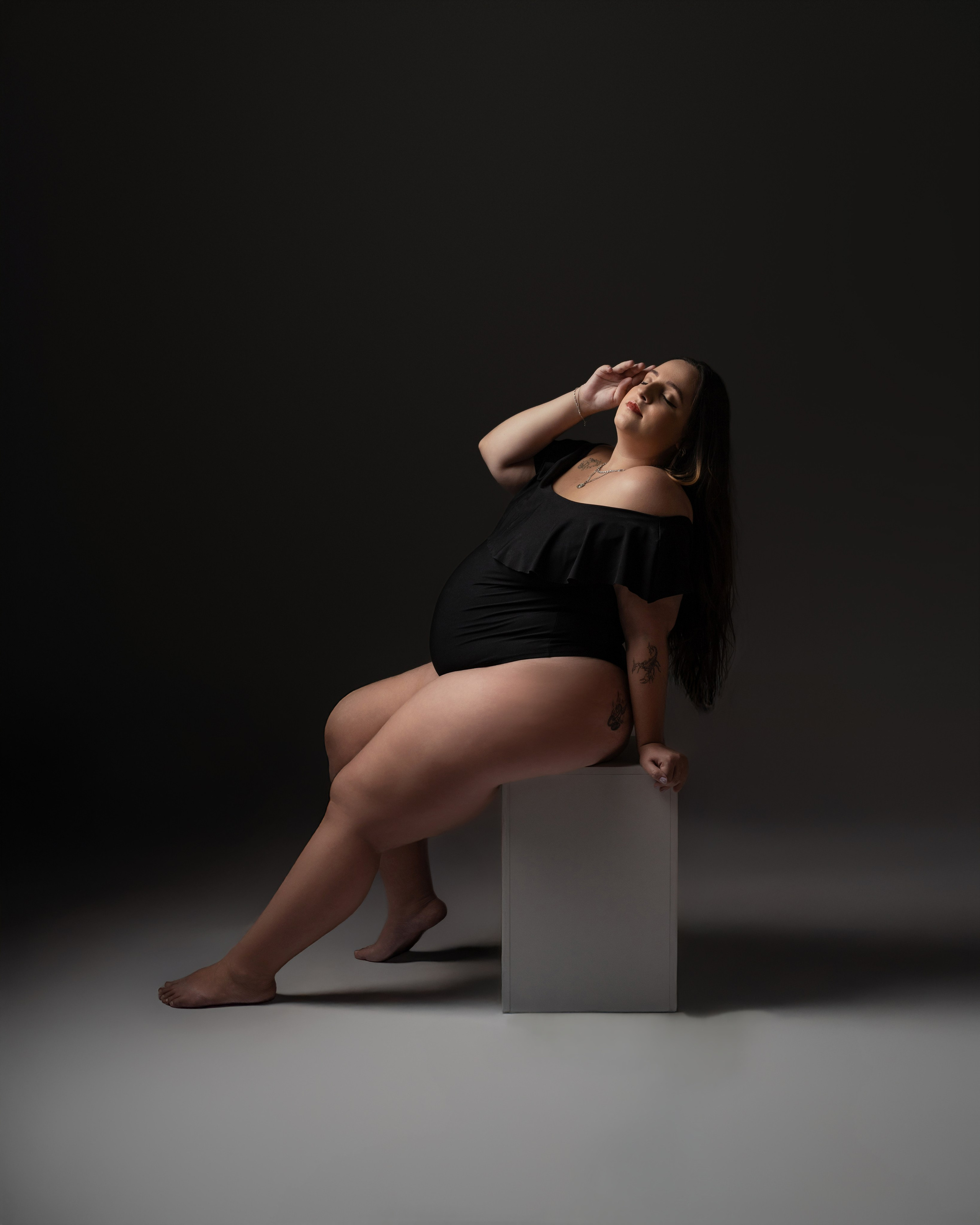 2025 | Grazi — Gestante — Estudio. Denis Damasceno | Fotografia