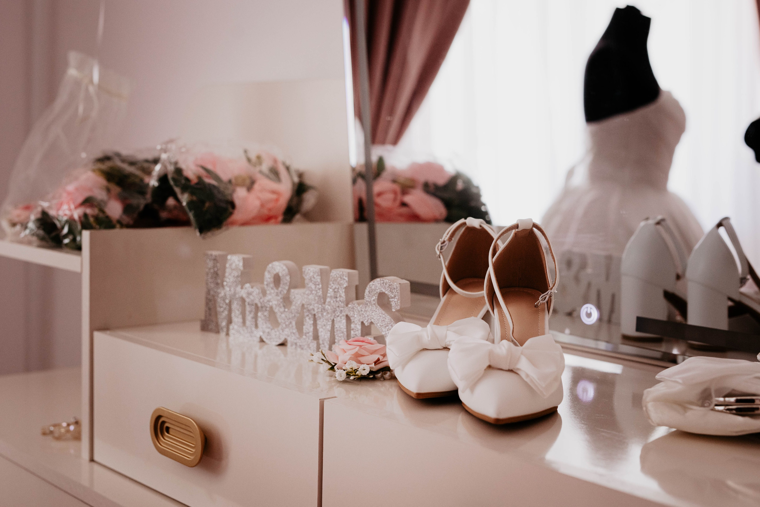 Detalii Nunta. Dream Studio Galați – ședințe foto profesionale pentru familie, portrete și evenimente