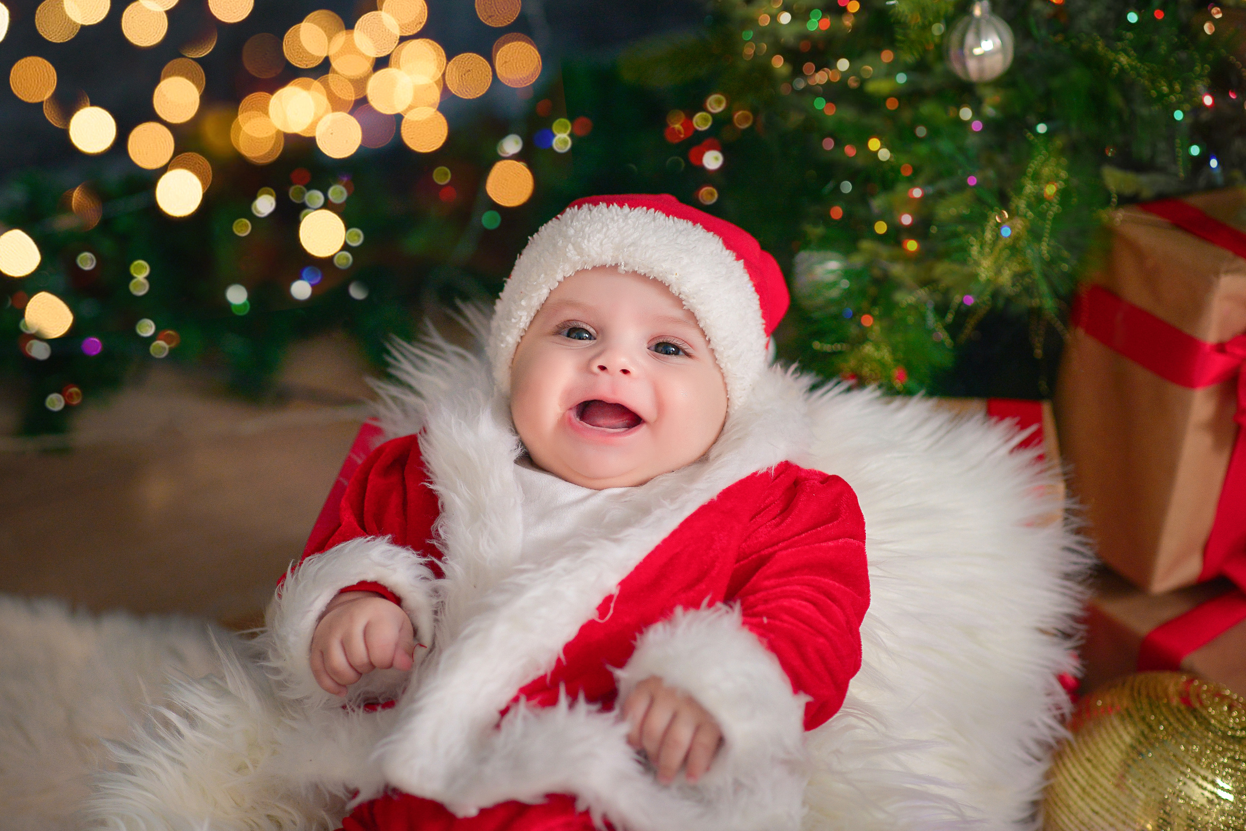 Новогодняя фотосъёмка в студии. Женский, семейный и детский фотограф