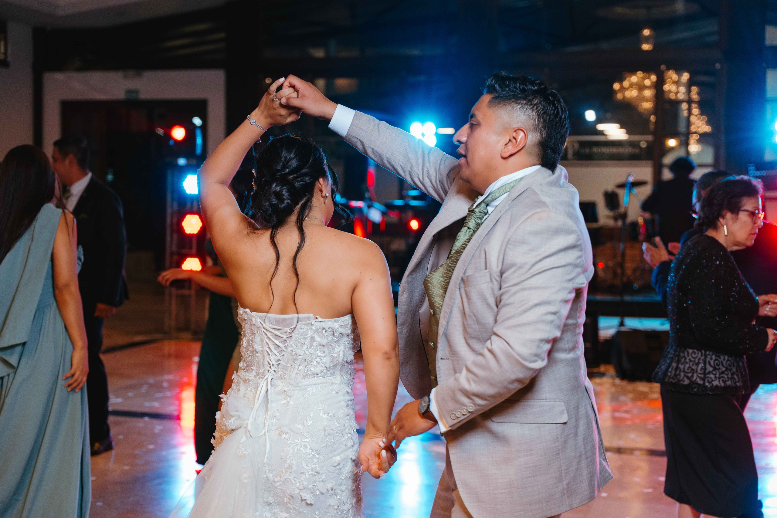 Karol y Jairon. Fotógrafo de bodas en Loja Ecuador | Piero Alvarez PH
