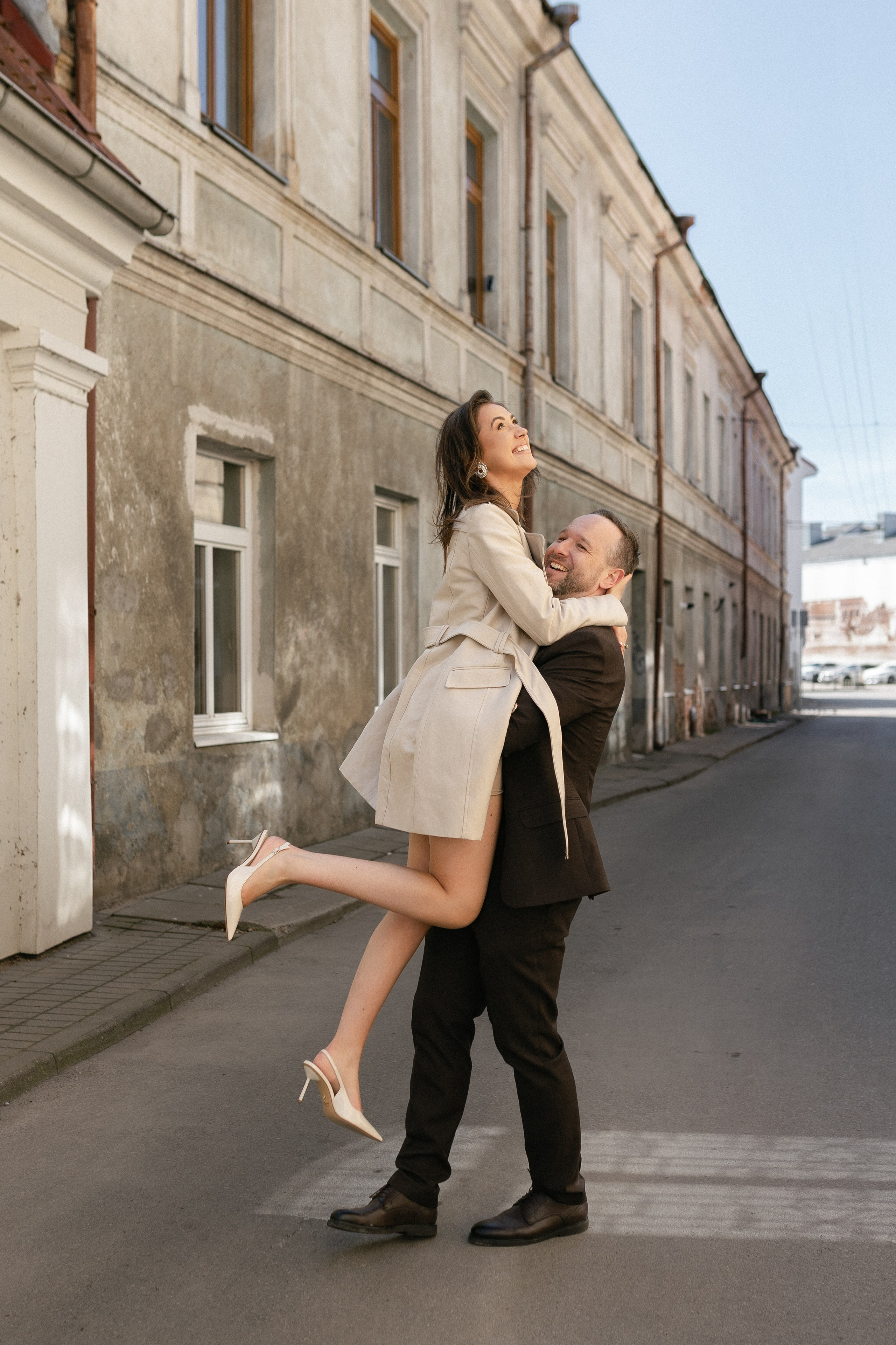 Monika ir Vytautas — miestu alsuojanti trumpa jaunųjų fotosesija Kaune