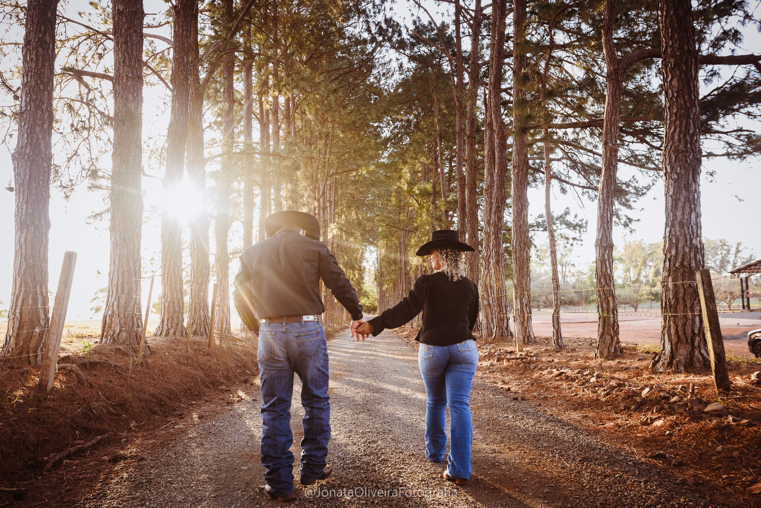 Pre Wedding Luérica e Vinicius. Fotografia de casamentos e ensaios em avaré Jônata Oliveira