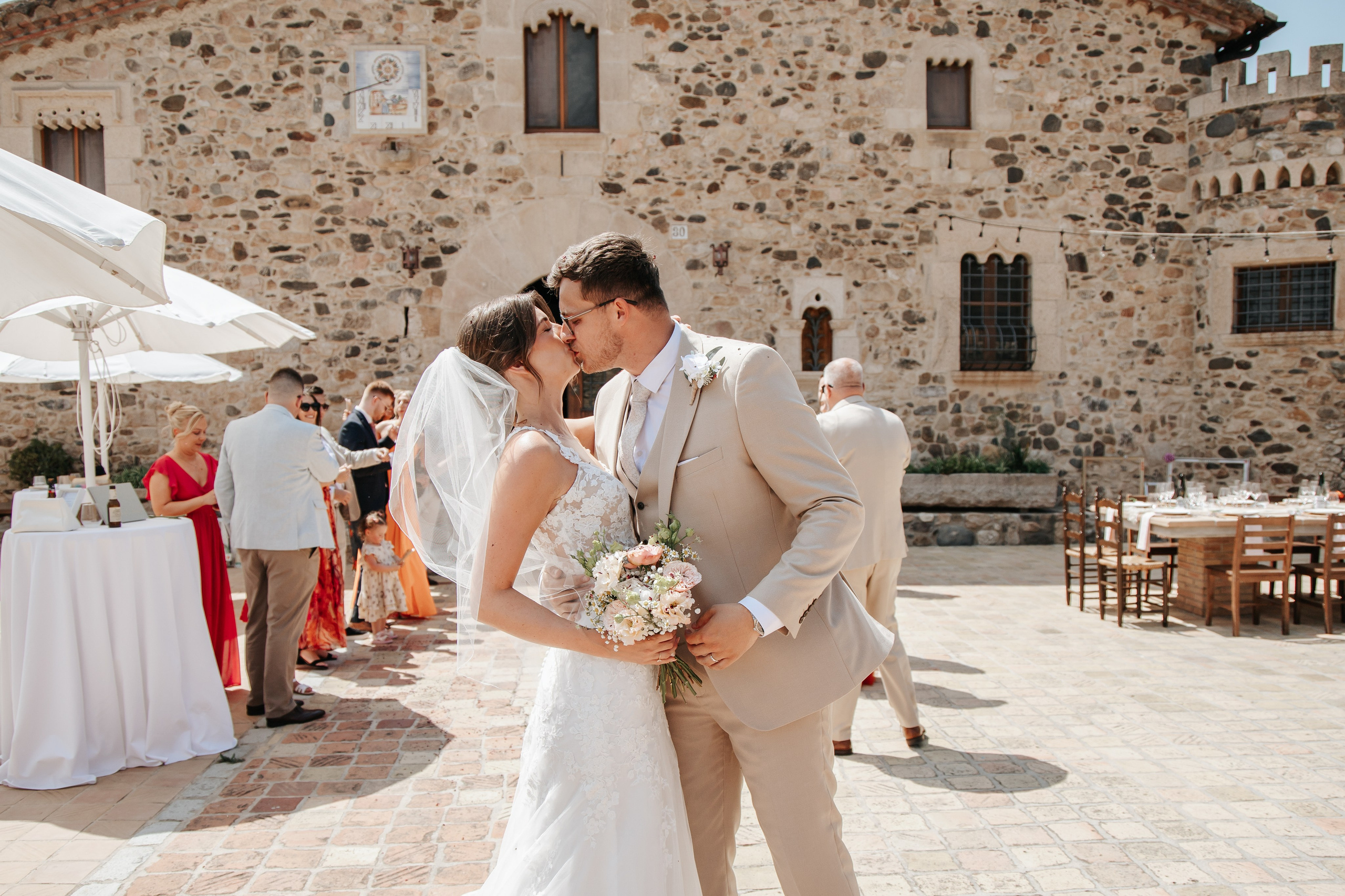 Hollie & Matt, 29/05/2026, Can Jaques. Fotógrafa de bodas en Girona, Costa Brava | Wedding Photographer Evgenia Gruntovaya