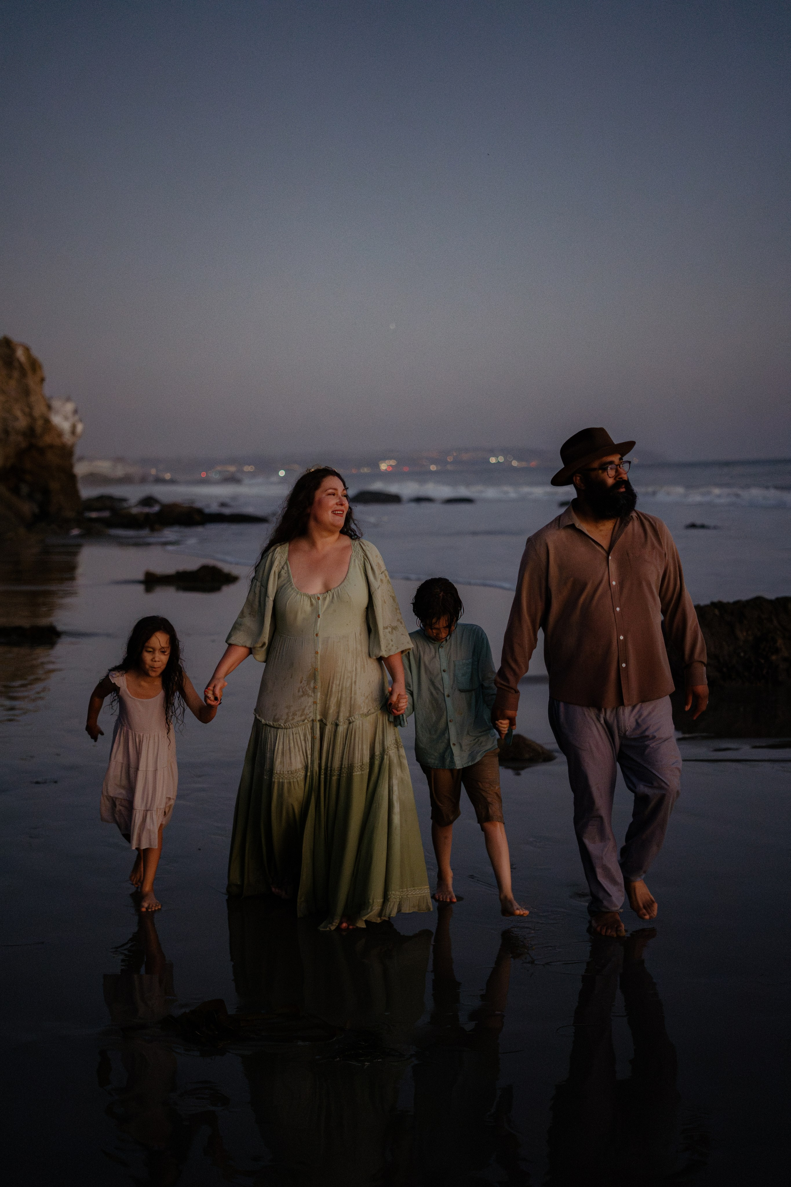 Family photoshoot. Orange County Wedding Photographer & Videographer | Candid & Timeless Wedding Photo + Video | Italiantsev