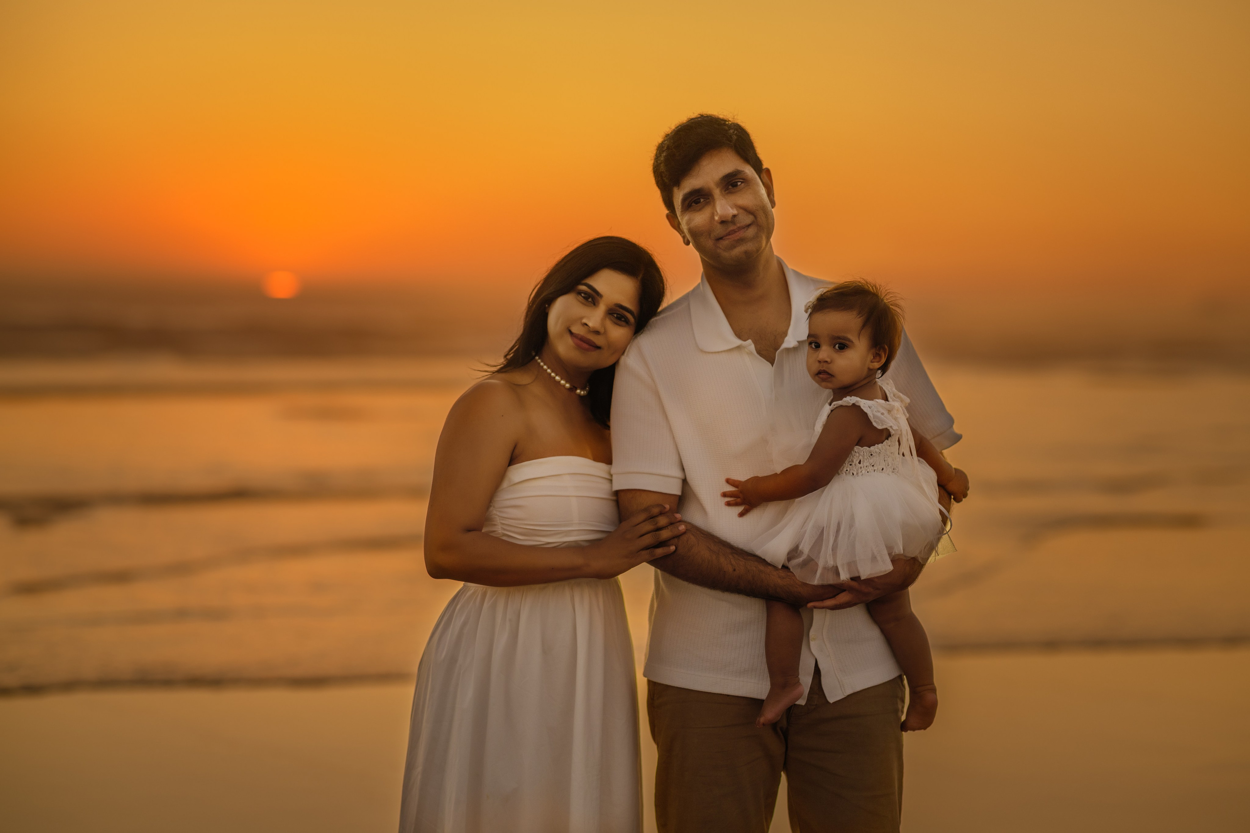 Praveena’s family. Wedding & portrait photography in the Seattle Area. Helen Michelle photographer