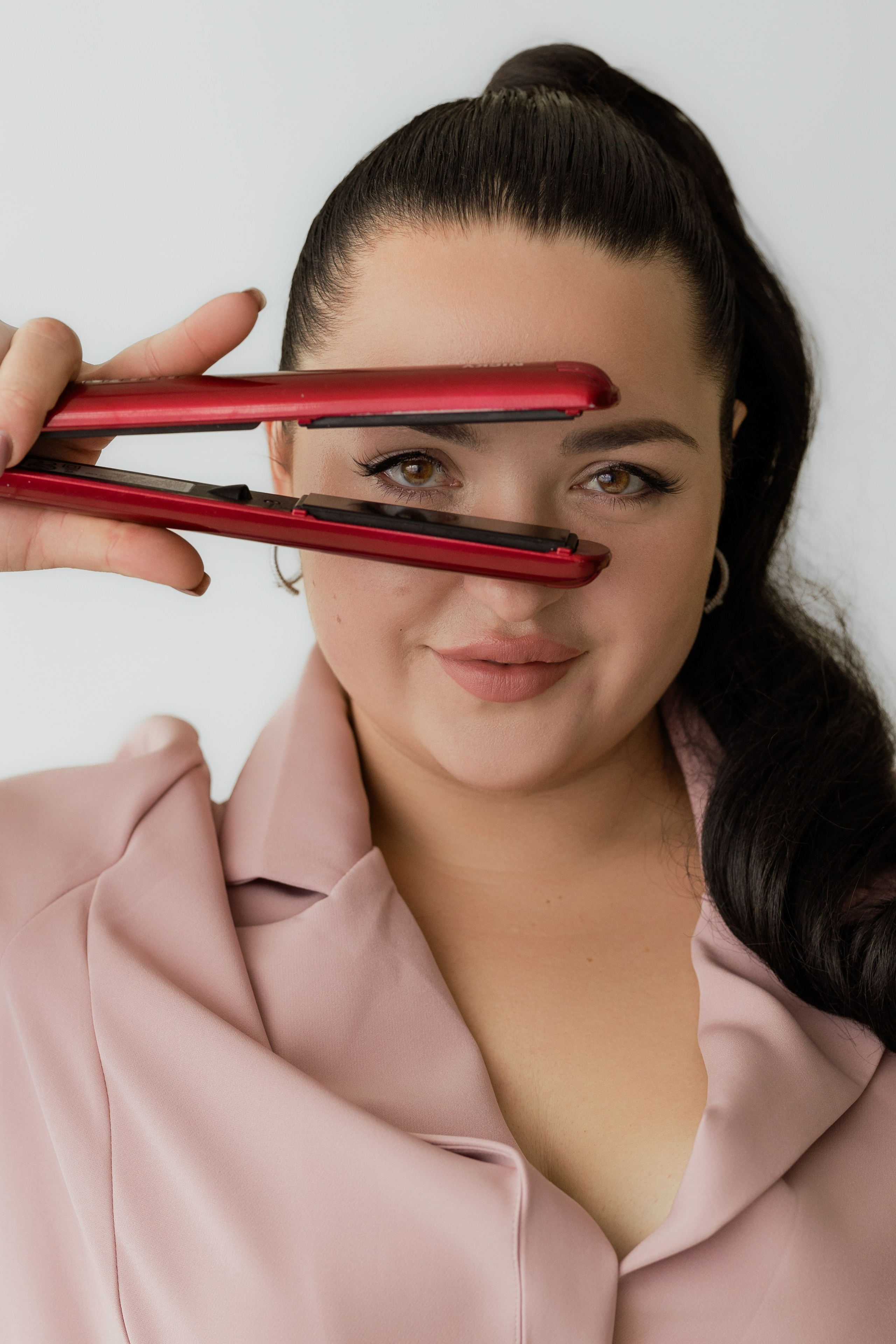 Viktorijos asmeninė, profesinė fotosesija fotostudijoje Marijampolėje