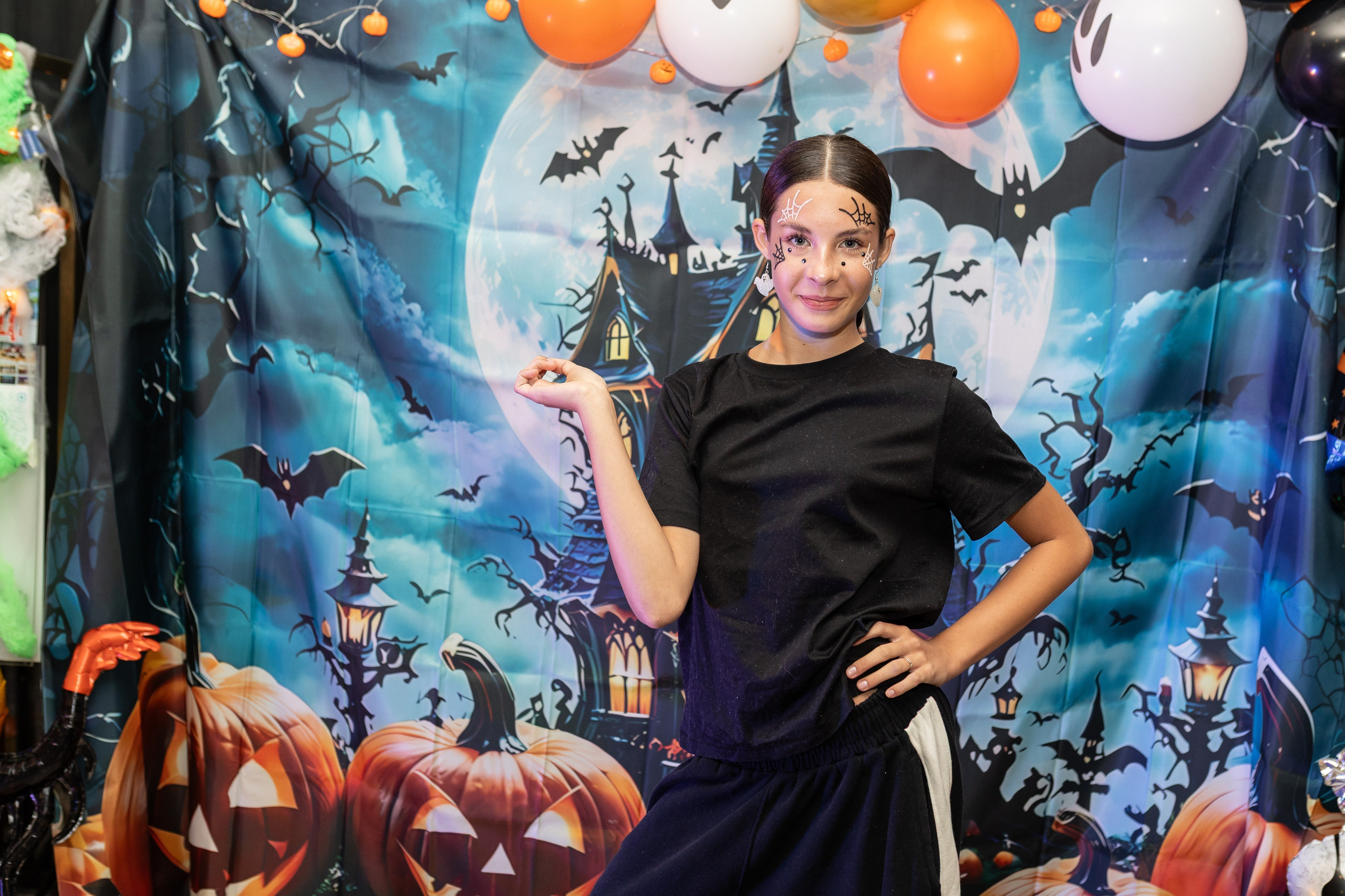 Leo dance studio Helloween 2025. Семейный и детский фотограф в Варшаве Мила Бобровская