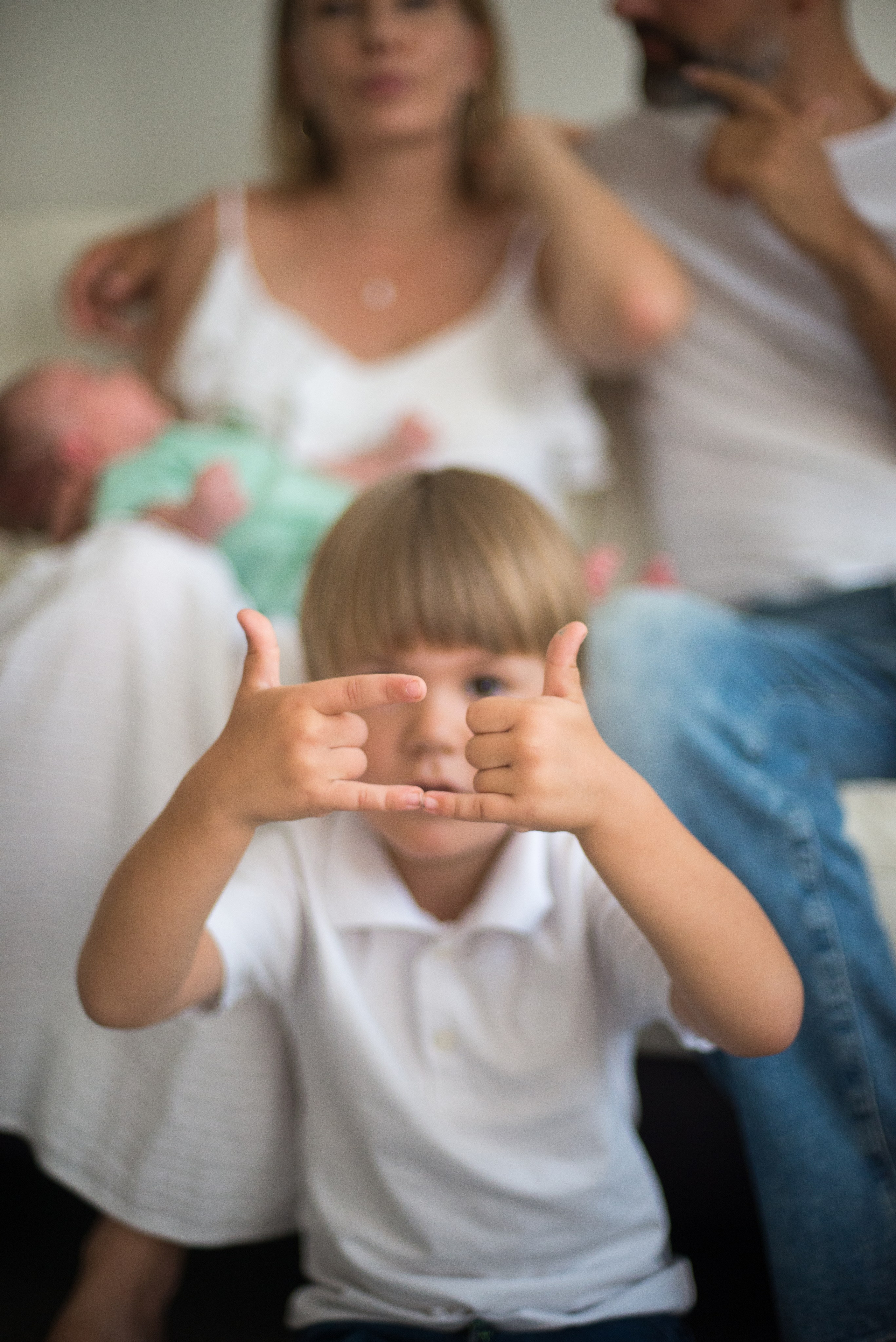 Катя, Андрей Мирон и Лео. Визуальный брендинг