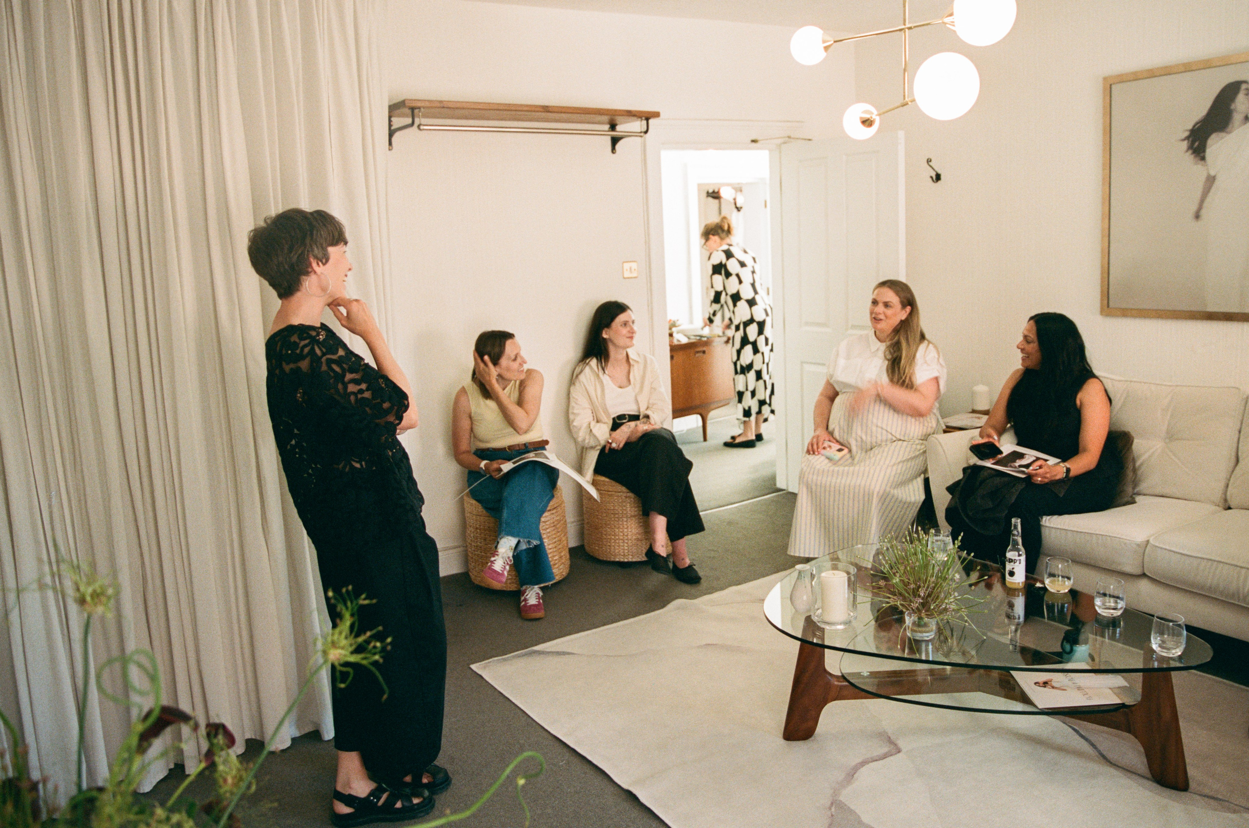 Rolling In Roses ||| 35 mm. Timeless Wedding & Events Photography. Based in London, working across Europe