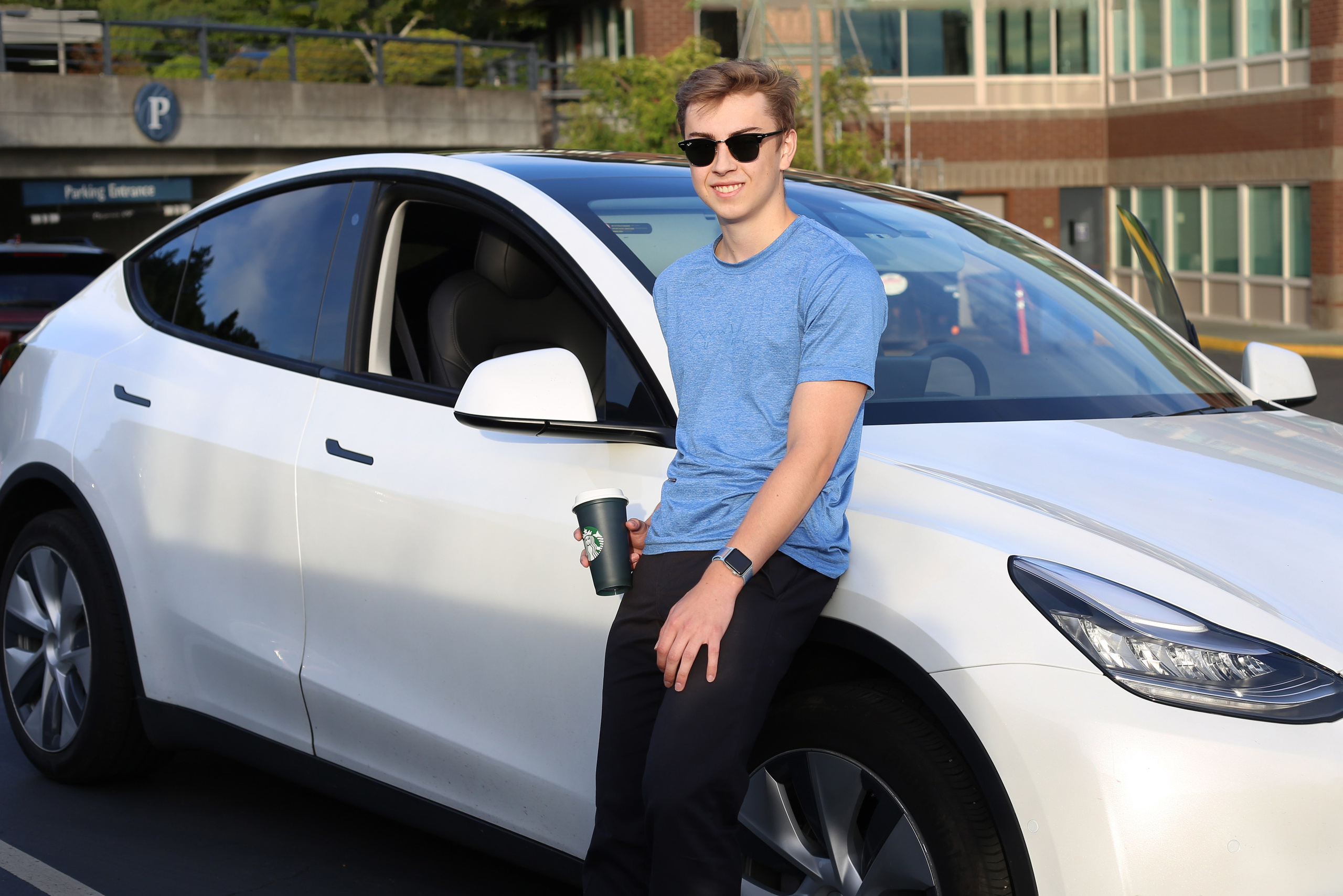 City Strolls Photoshoot. YuAnna studio. Family & Kids Photographer in Seattle area, located in