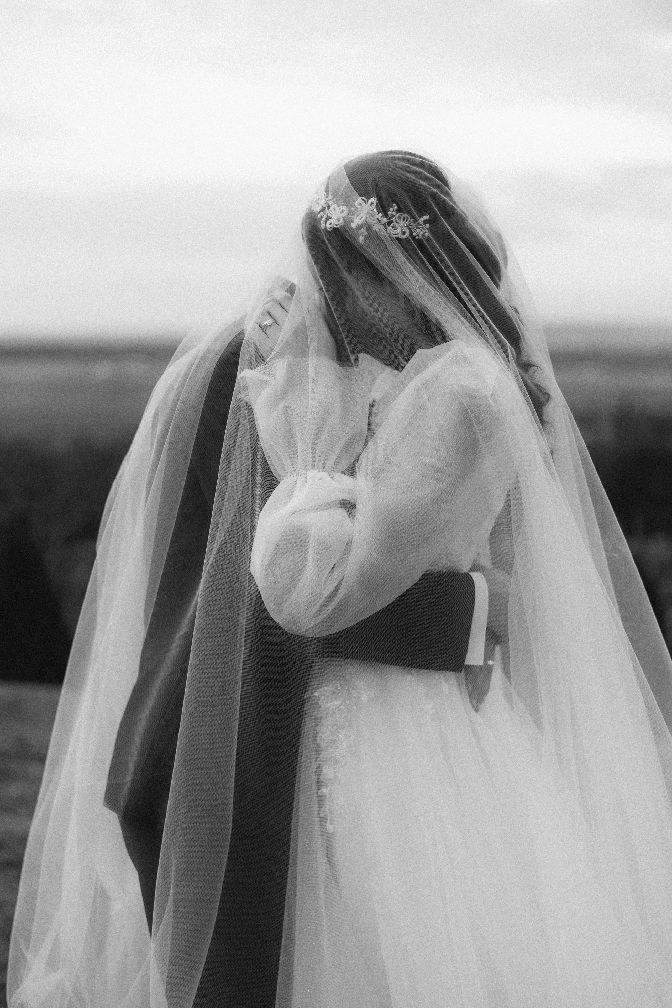 Beatrice and Andrei. Sara Luca Wedding Photographer in Italy and Europe