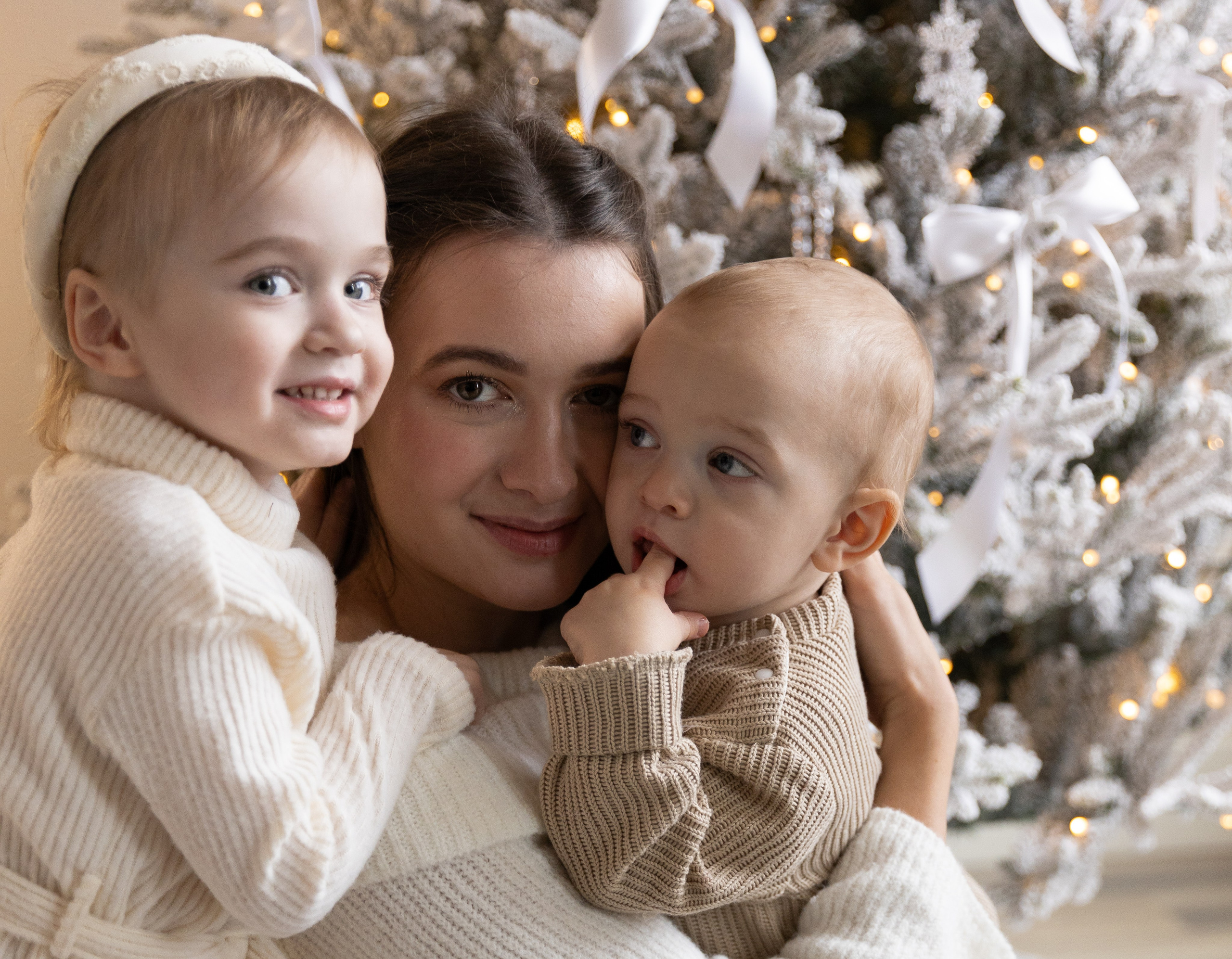 M| A. Family and Wedding photographer