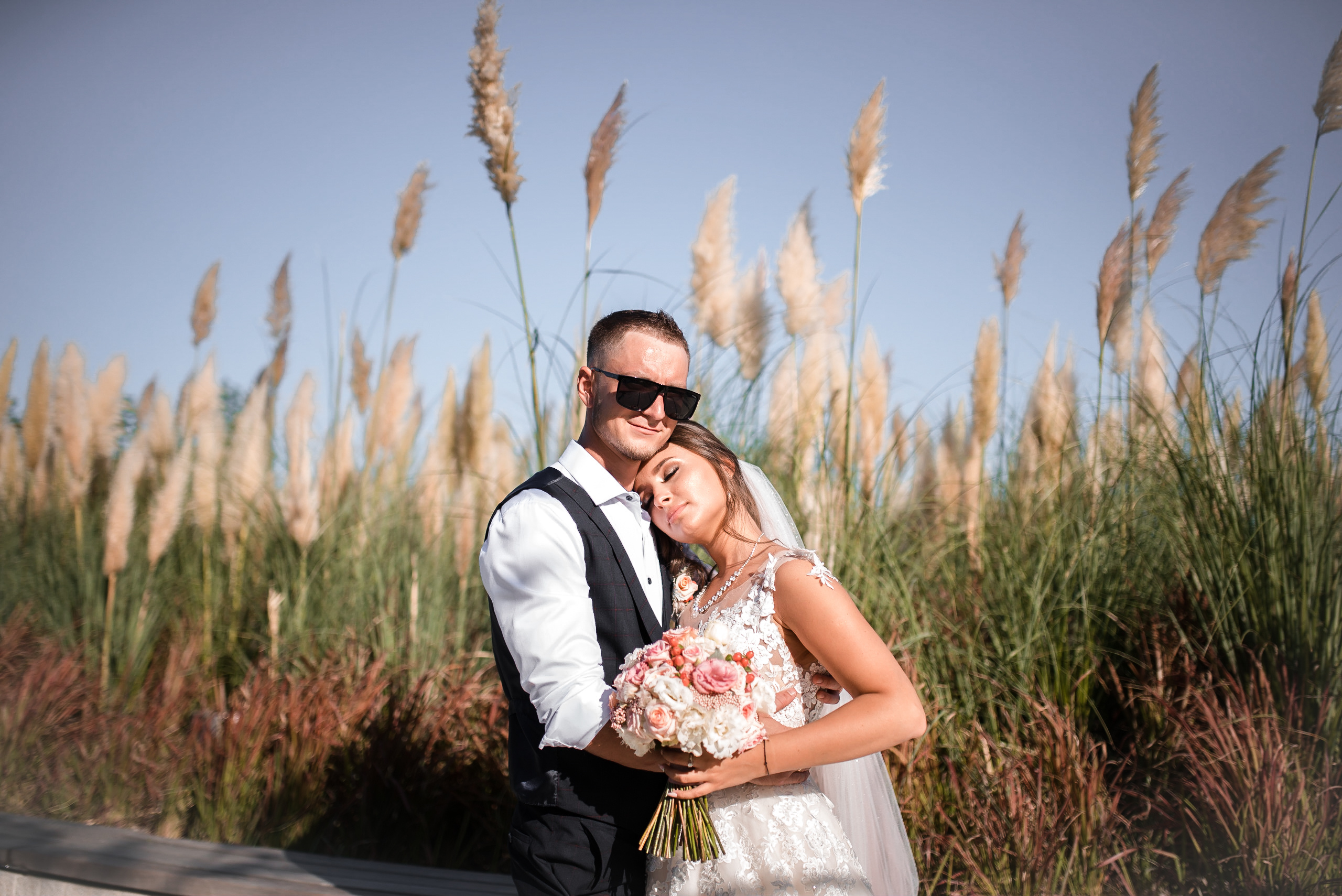 Выберите интересующий раздел. Wedding Photographer New York