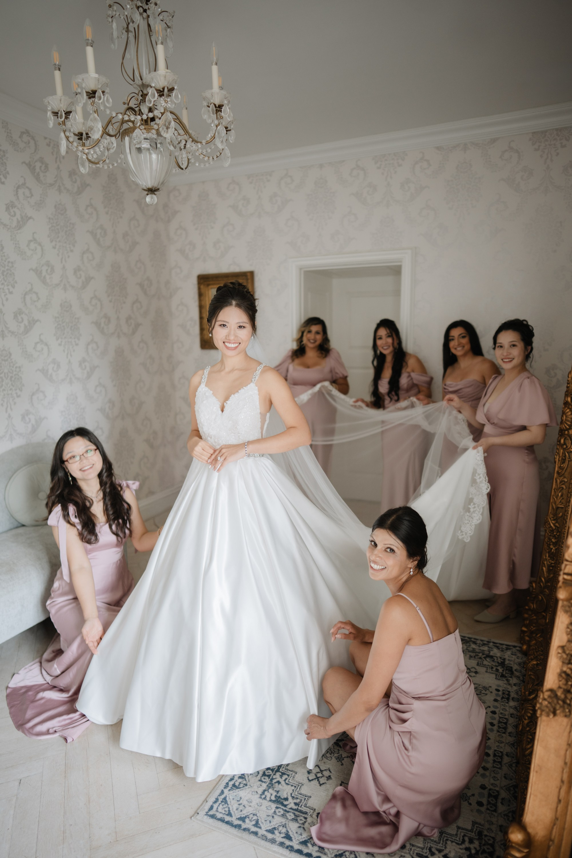 A stunning wedding with Asian style. Portrait and wedding photographer in New York