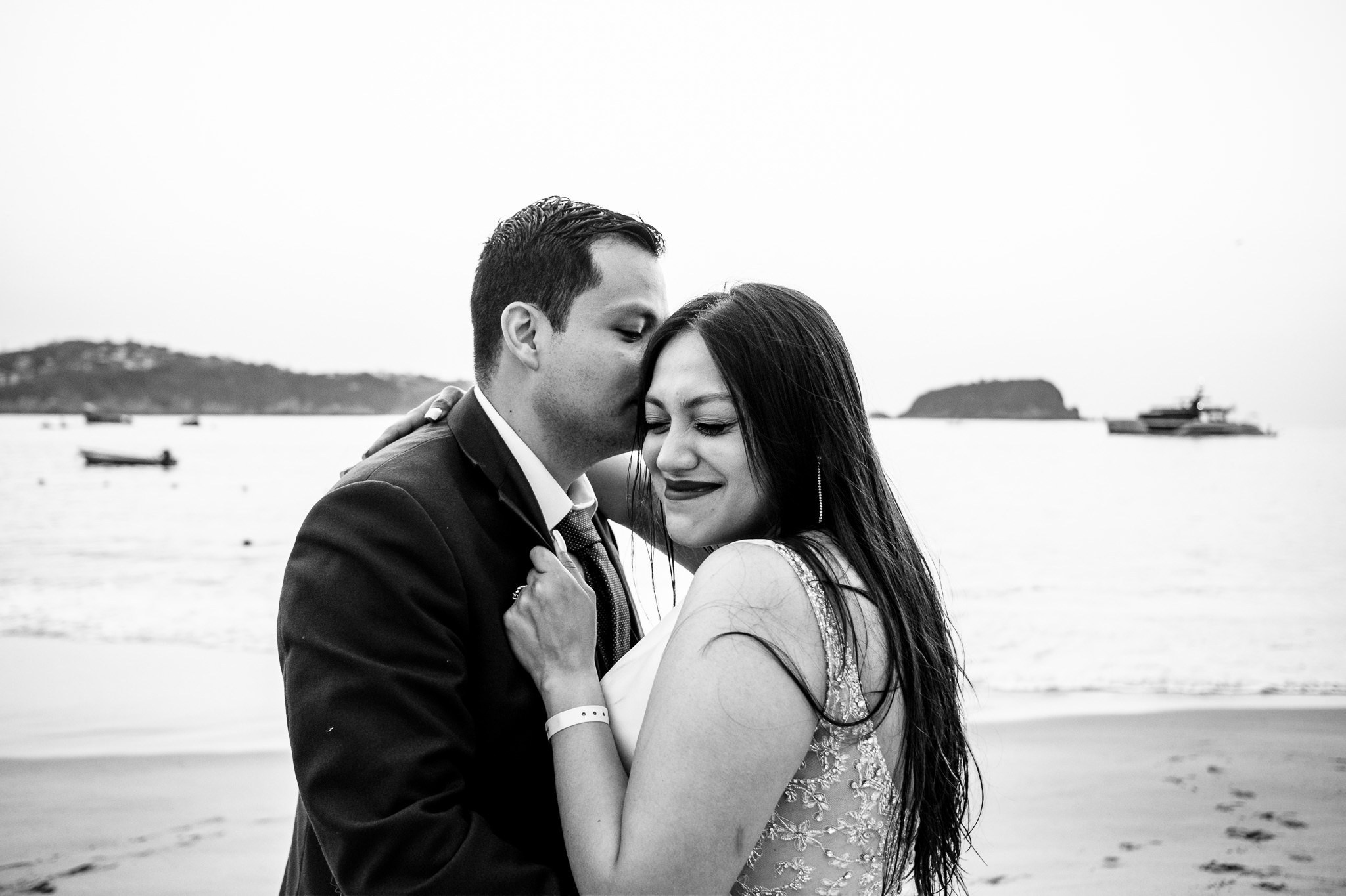 Silvia & Julio. Wedding and family photographer in Mexico City