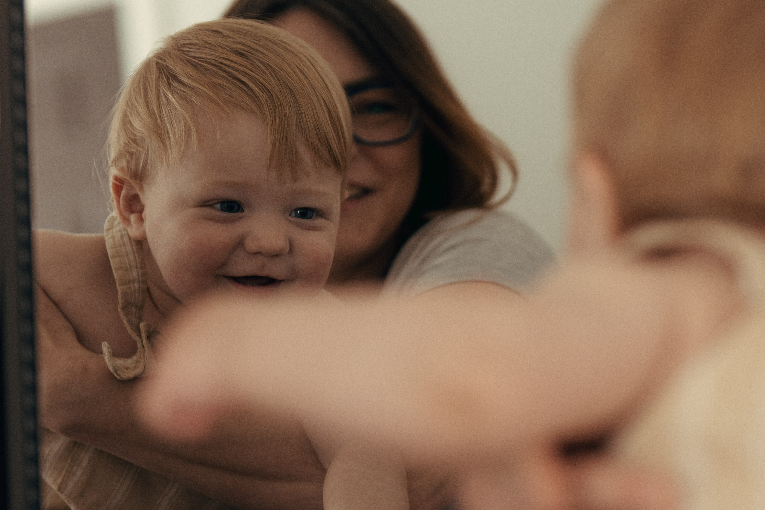 Liam Noah, Angela & Cooper. Wedding & elopement photographer Viktoriya Kravtsov. Las Vegas