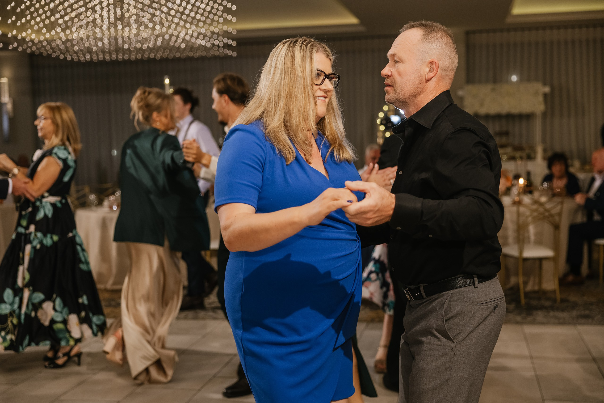 09.06.2025 Wedding. Wedding family event photographer in Chicago Nick Yushevich