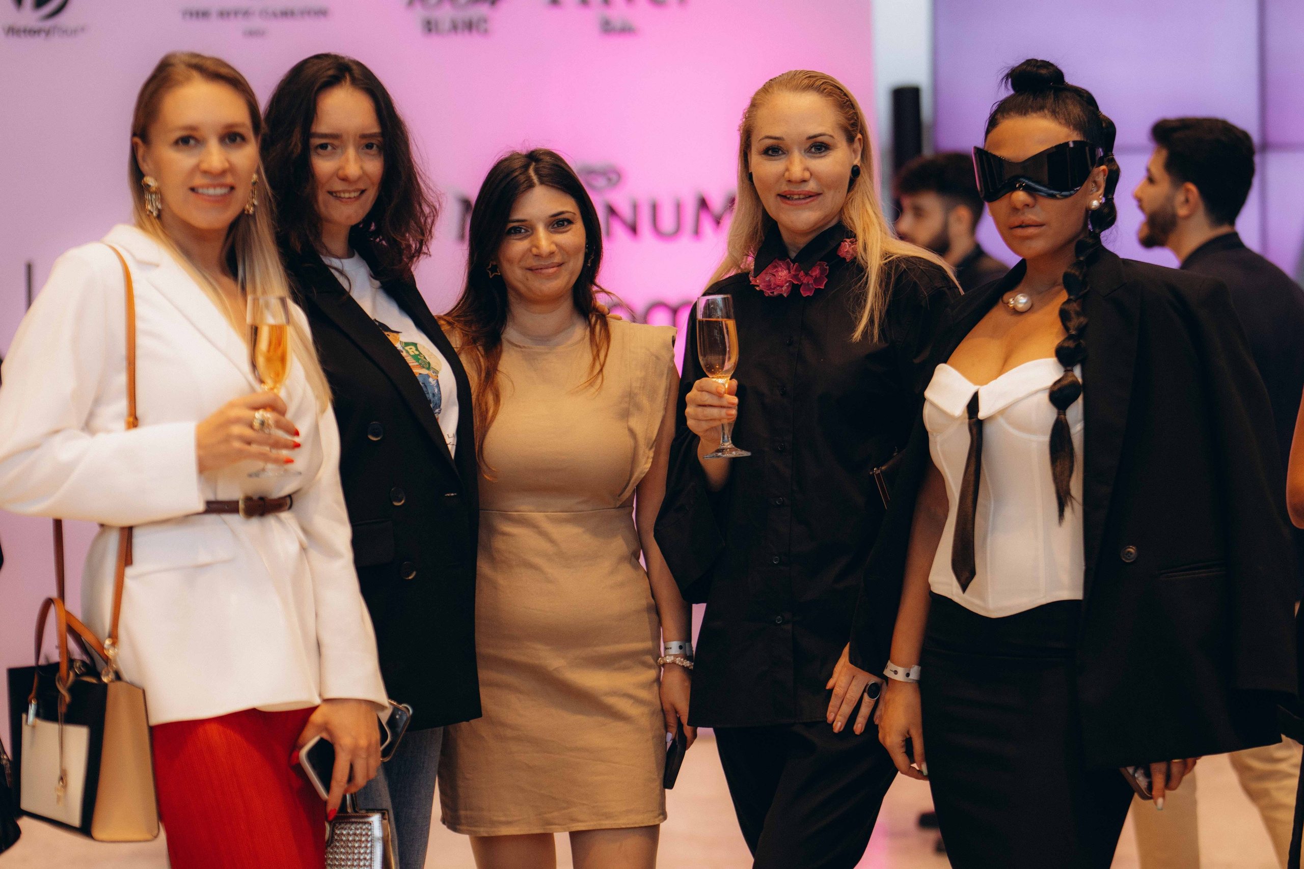 BAKU FASHION WEEK DAY. Wedding&Event photographer Ismail Rzayev in Baku