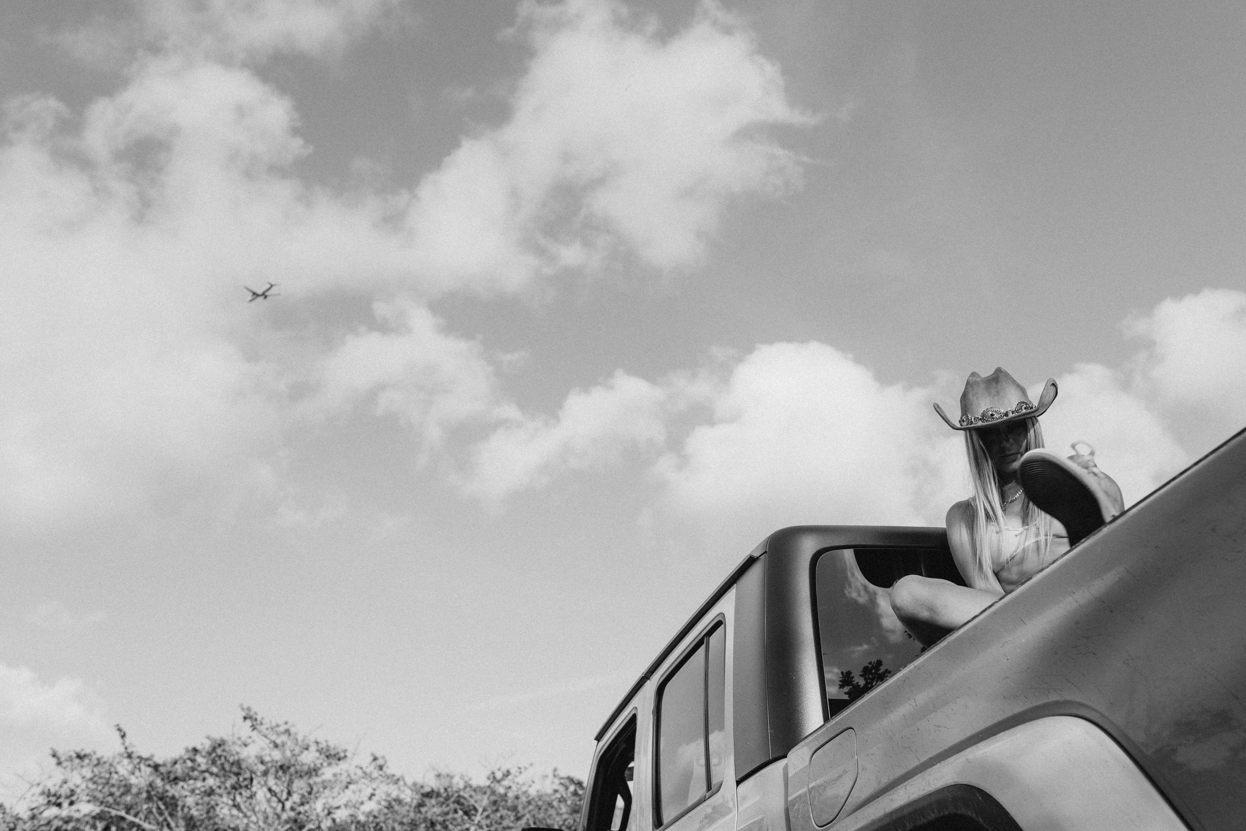 WEST. TETIANA UDOVYCHENKO STREET & PORTRAIT PHOTOGRAPHER