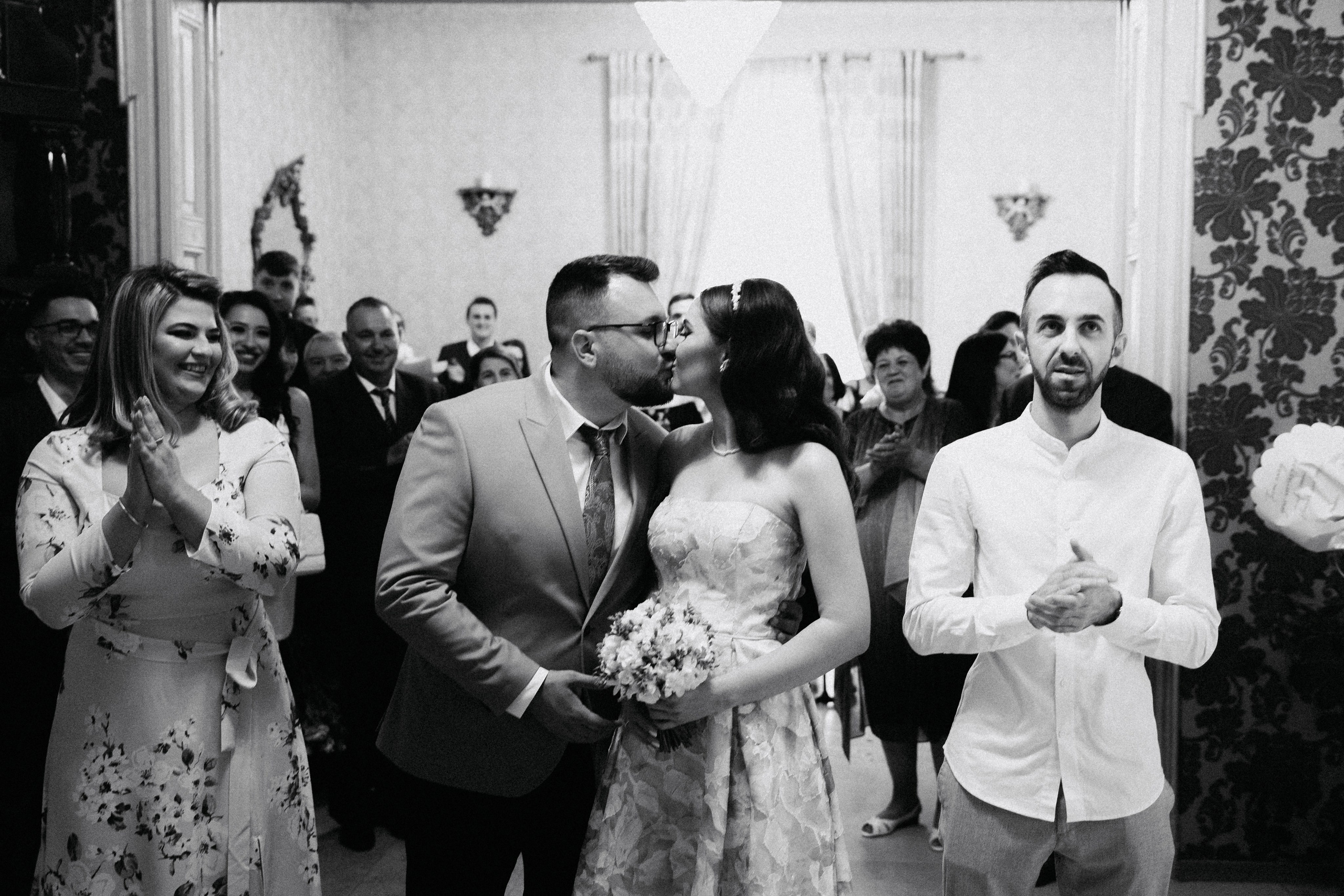 Roxana & Alexandru. STORYCATCHERS