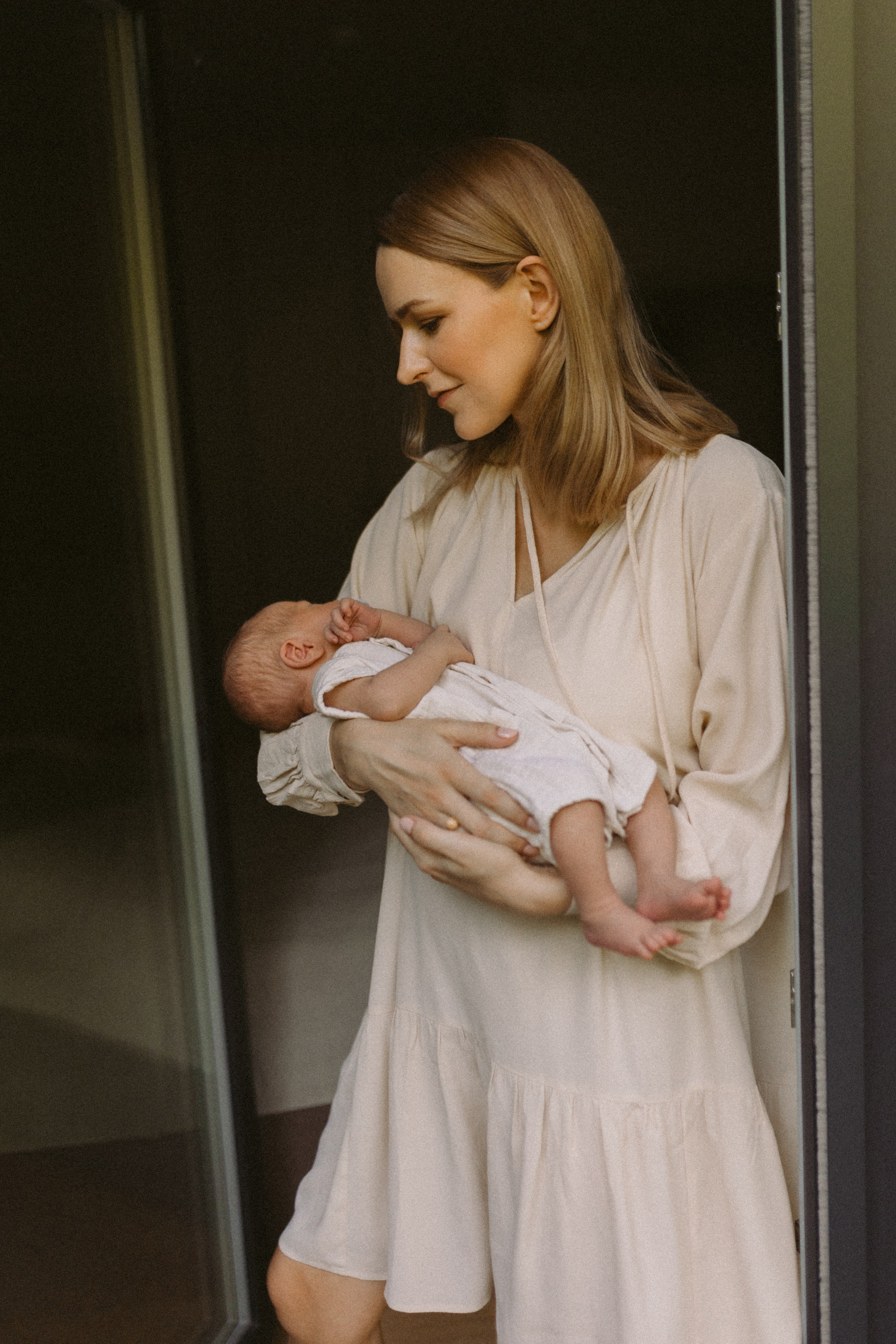 Lifestyle newborn fotosesija | HOME. Vestuvių ir šeimų fotografė Lena Bondarenko / belove photo