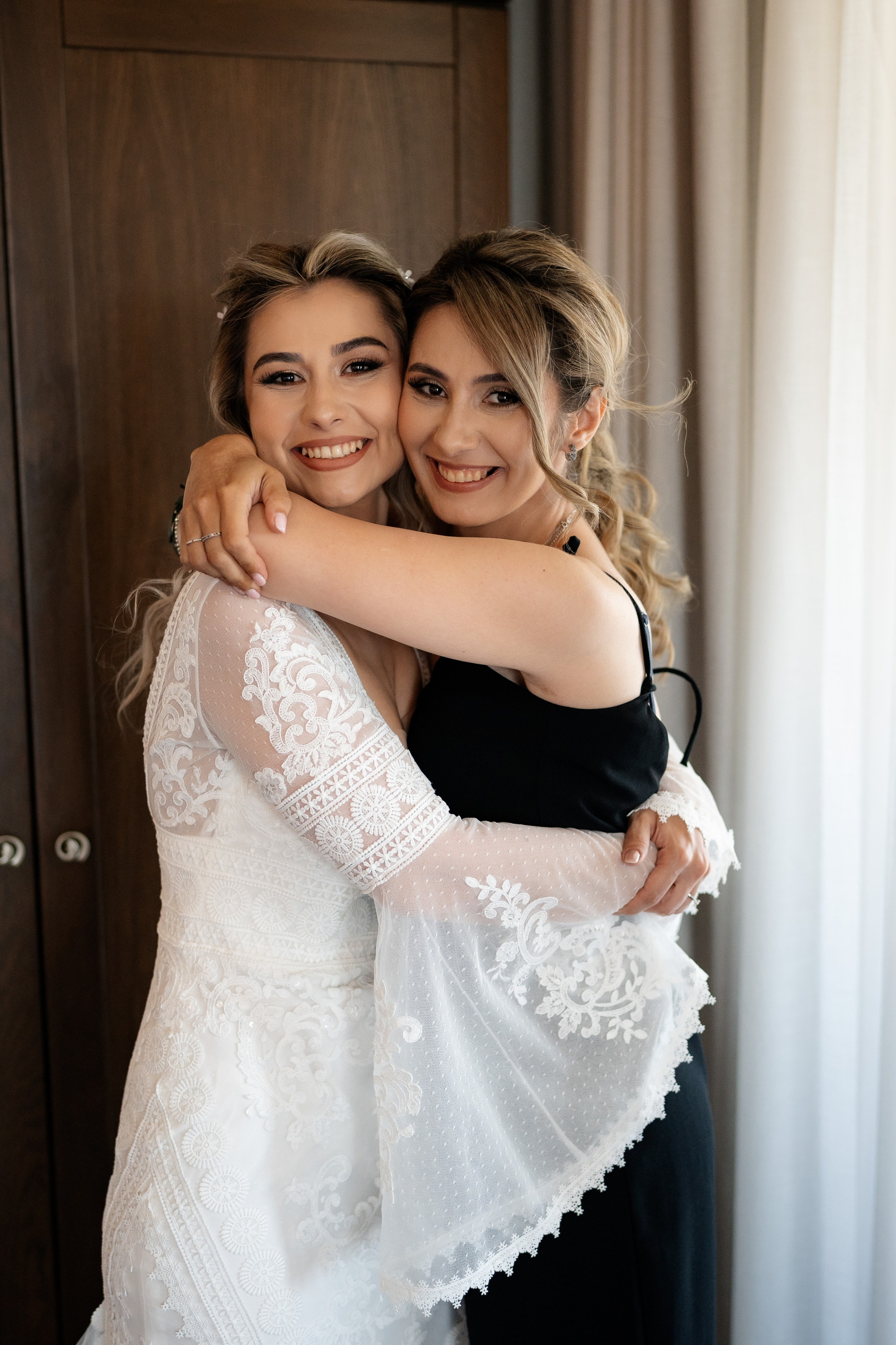 Sandra & Razvan. Destination Wedding Photographer Alex Pasarelu